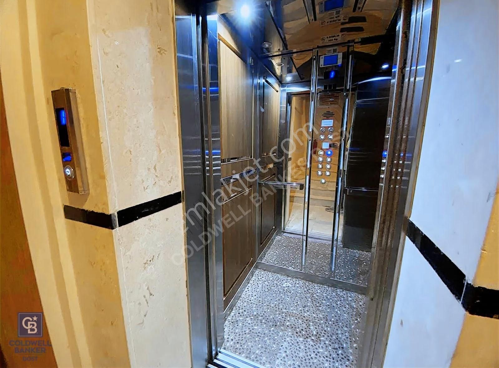 Poligon'da Üniversite Yakınında Genç Binada 1+1 Satılık Daire - Görsel 12