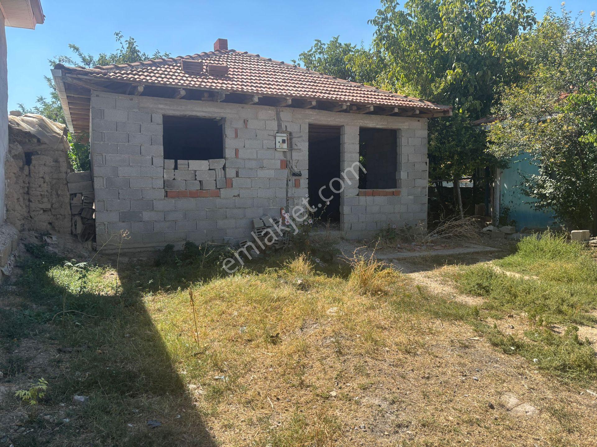 Denizli Çivril Çıtakta Müstakil Natamam Evimiz Satılıktır
