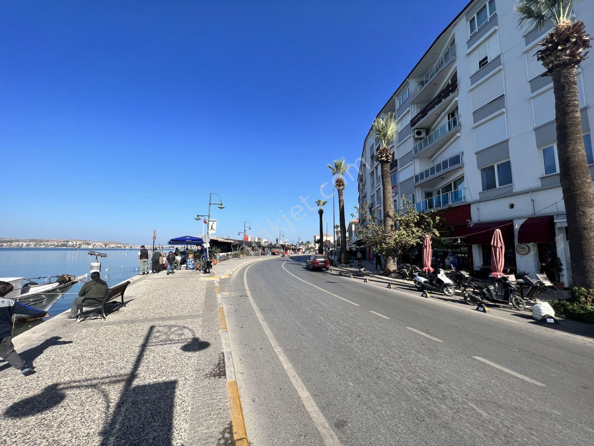 Balıkesir Ayvalık Ta Satılık Muhtesem Daire.denize Sıfır. - Görsel 14