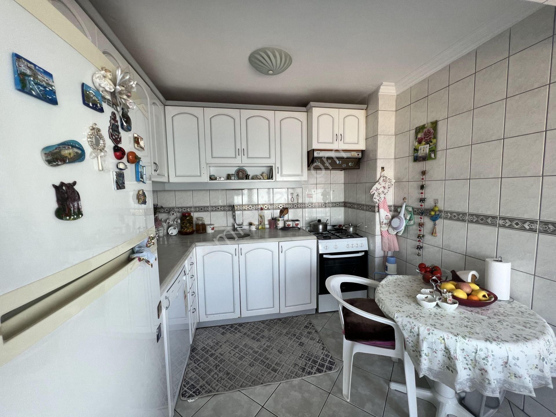 Balıkesir Ayvalık Ta Satılık Muhtesem Daire.denize Sıfır. - Görsel 5