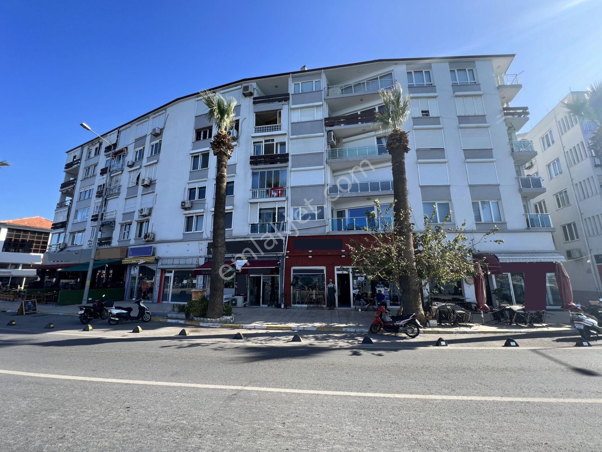 Balıkesir Ayvalık Ta Satılık Muhtesem Daire.denize Sıfır. - Görsel 13