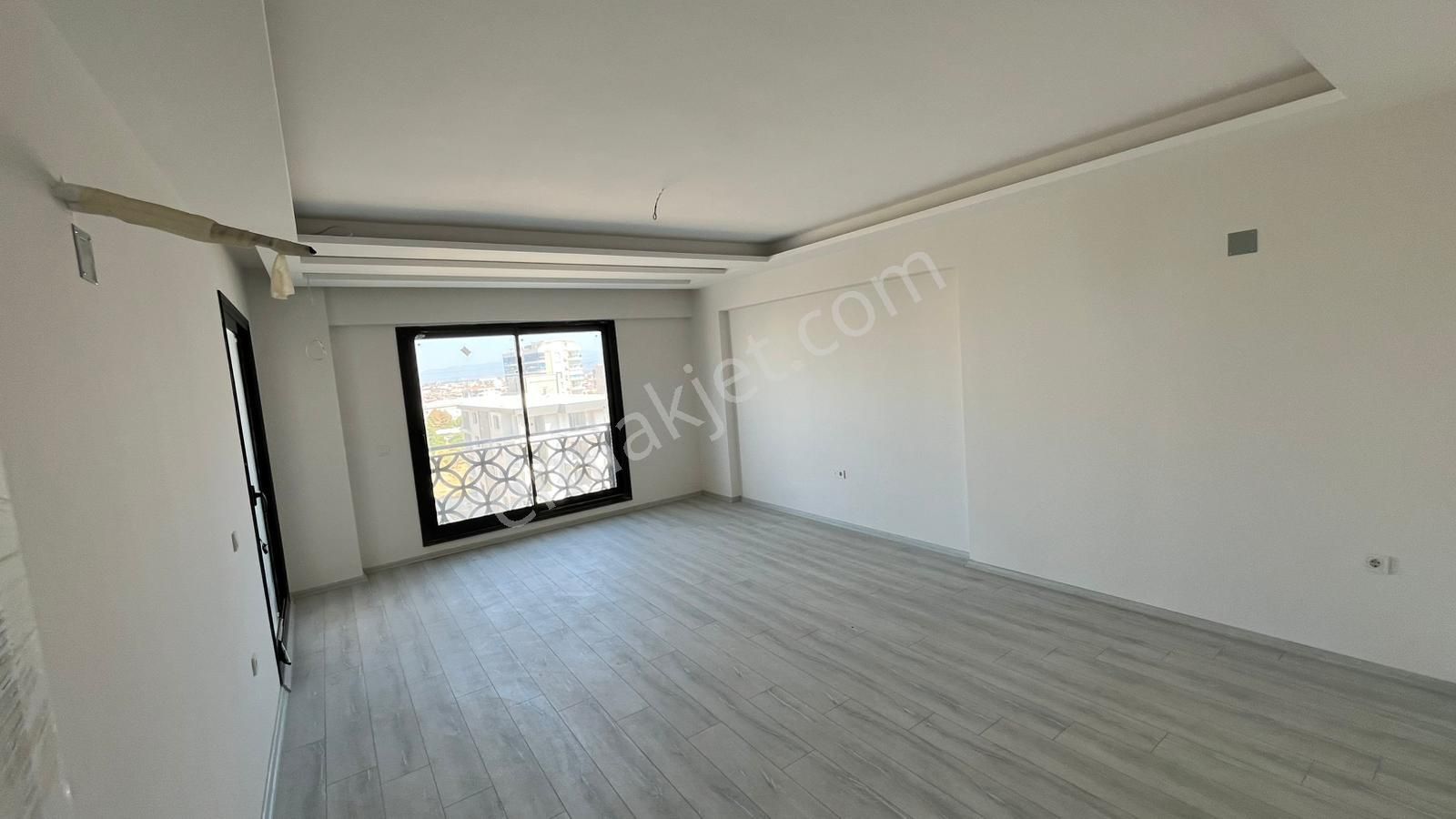 Zafer De Köşe Konumda 3+1 Manzaralı Otoparklı Sıfır Lüx Daire - Görsel 11