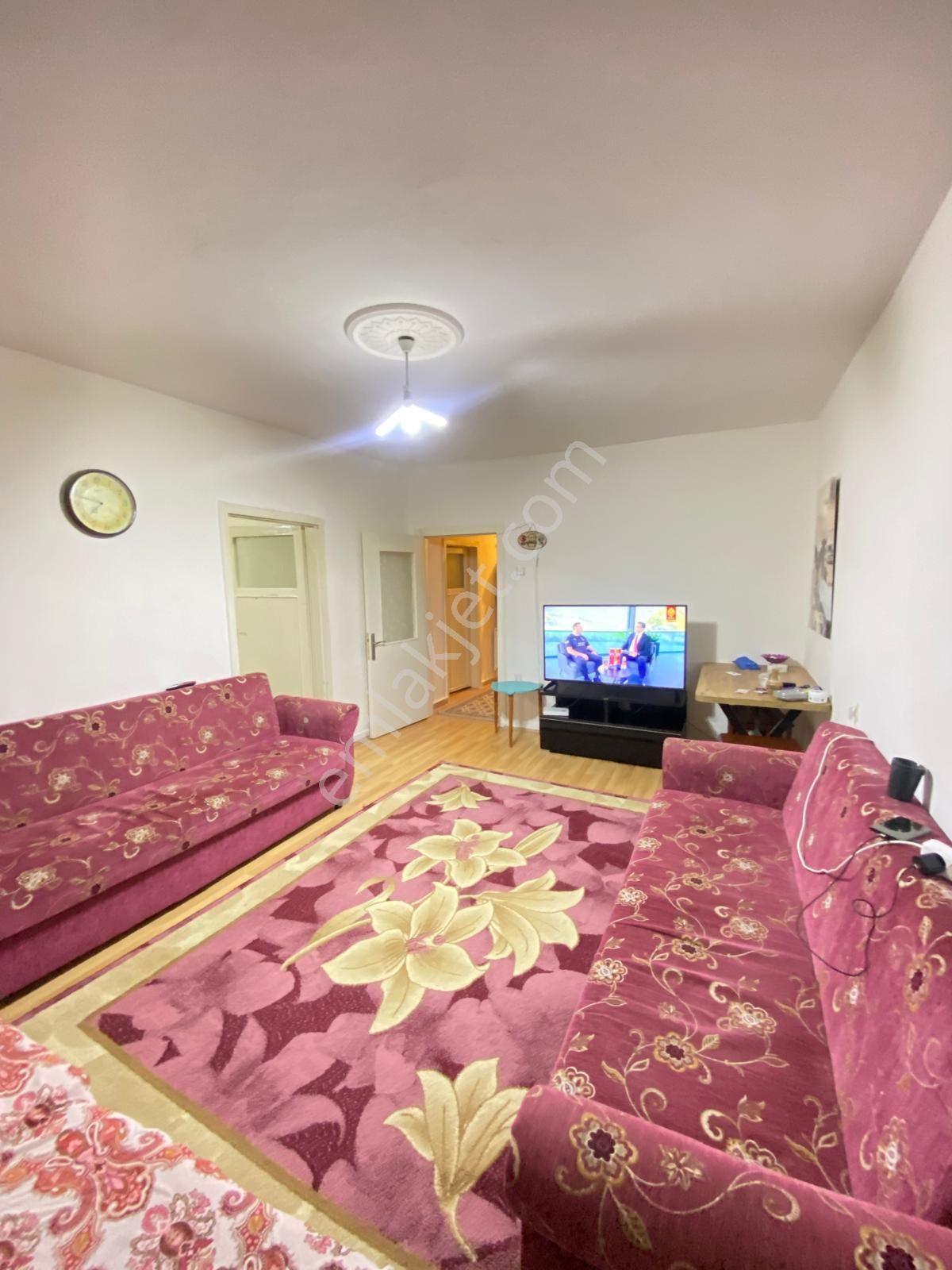 Merkezi Konum Ara Katta Ön Cephe 115 M2 3+1 Fırsat Daire