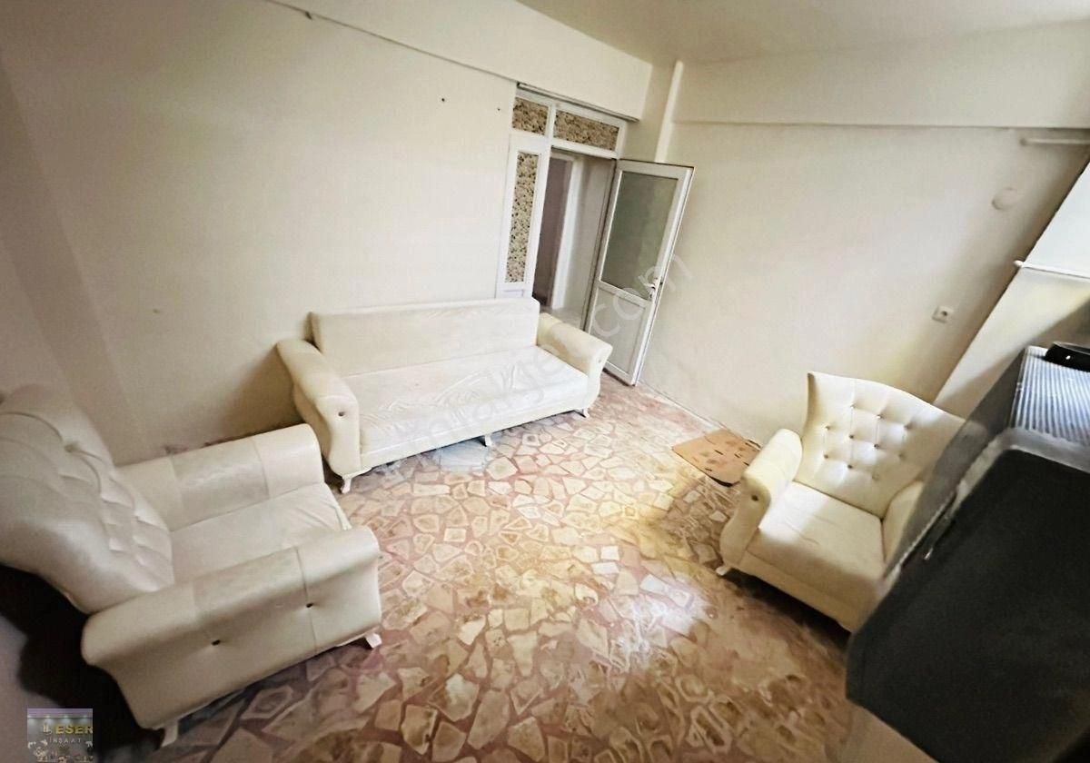 Sultançifliği Mah 2+1 90m2 Krediye Uygun Satılık Bahçe Katı - Görsel 2