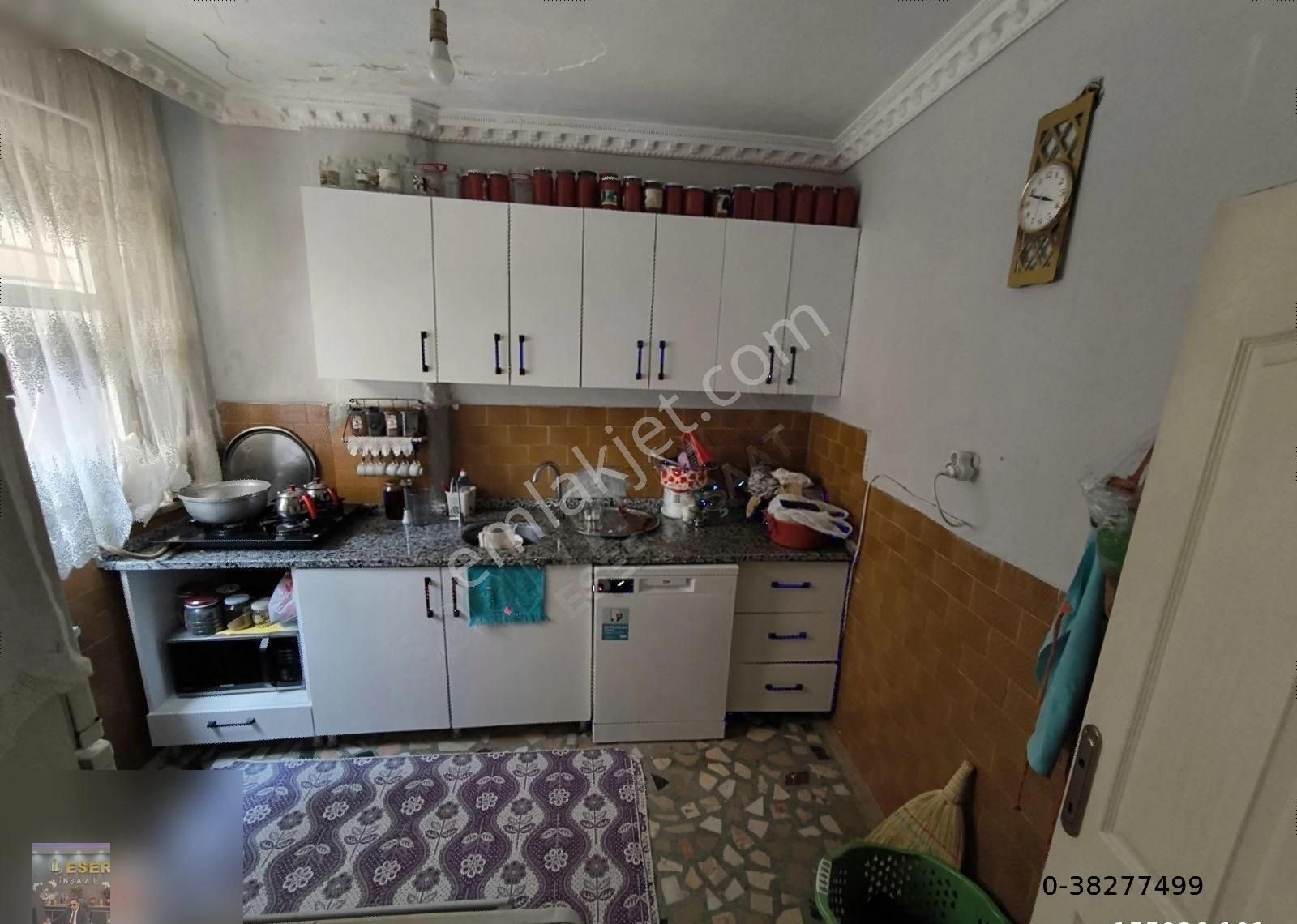 İsmetpaşa Mah.de Çift Balkonlu Fırsat 1.kat Daire 125 M² Masrafs - Görsel 24