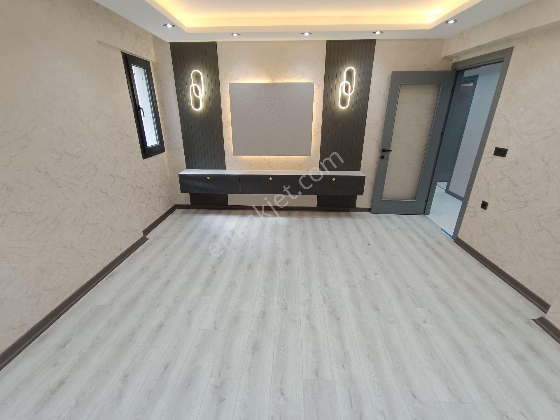 Haluk Varlı Parkı Yakını 3+1 Site İçerisinde Bakımlı Daire - Görsel 27