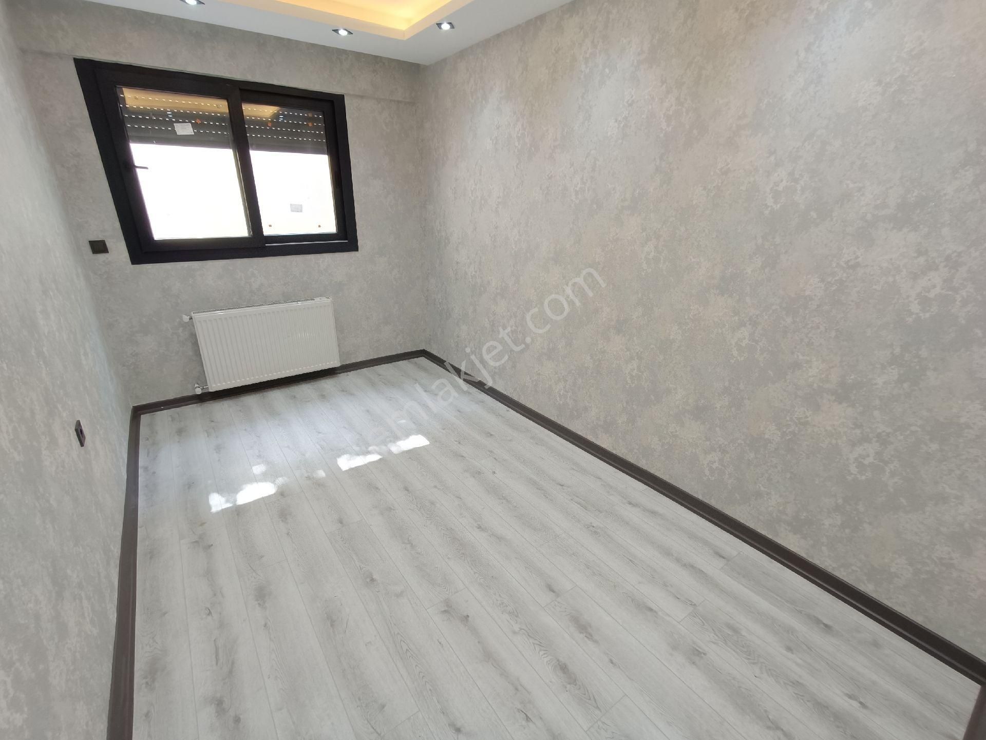 Haluk Varlı Parkı Yakını 3+1 Site İçerisinde Bakımlı Daire - Görsel 10