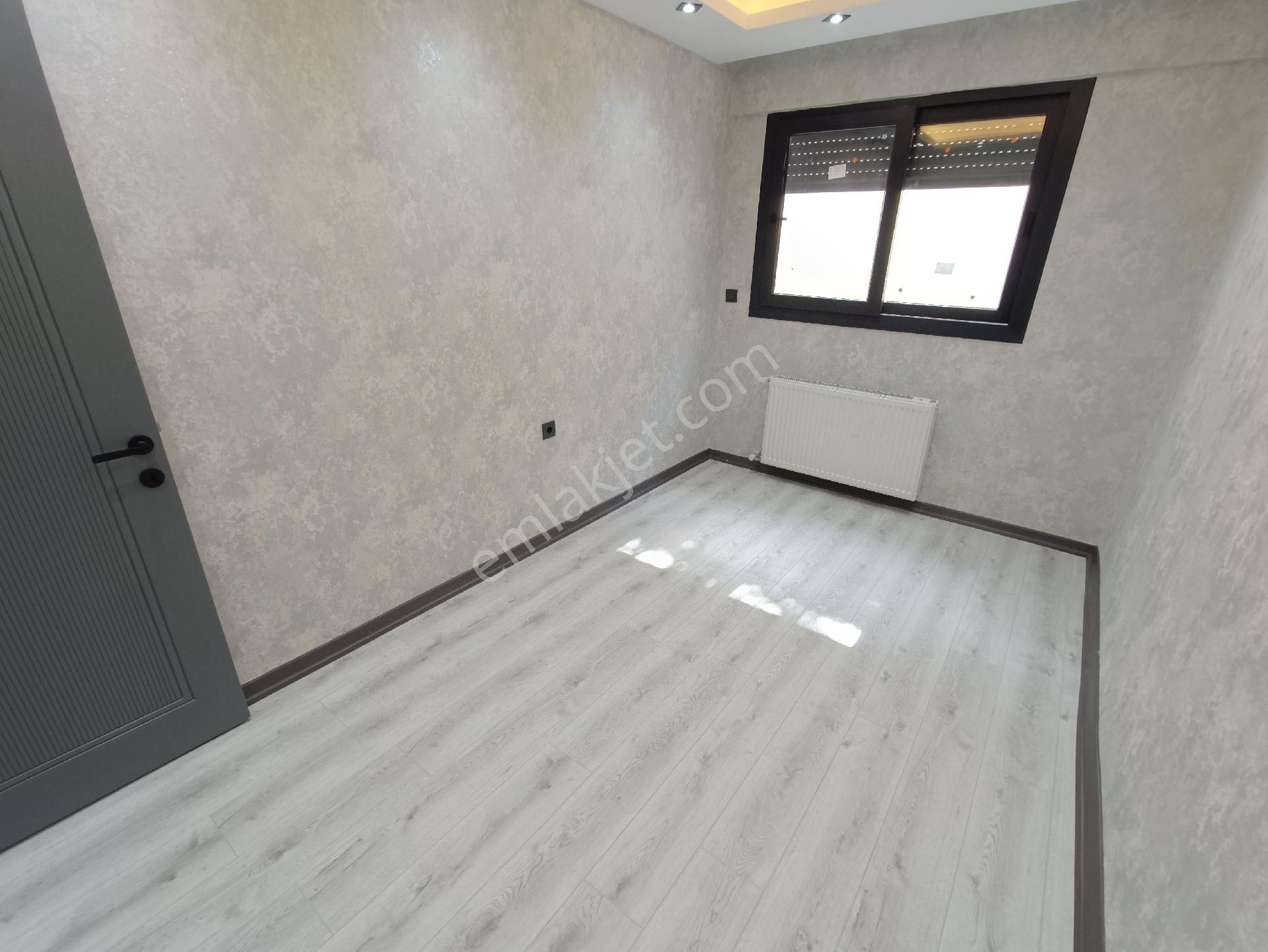 Haluk Varlı Parkı Yakını 3+1 Site İçerisinde Bakımlı Daire - Görsel 11