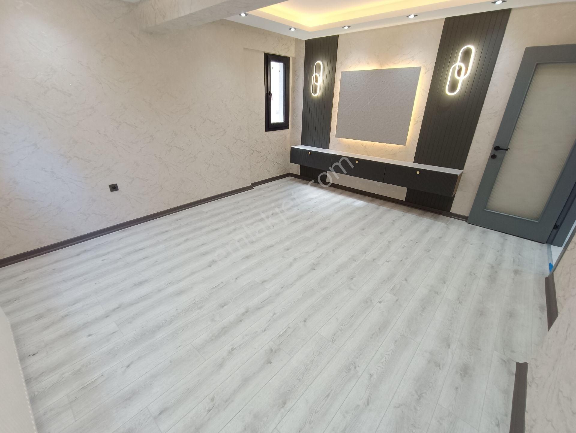 Haluk Varlı Parkı Yakını 3+1 Site İçerisinde Bakımlı Daire - Görsel 26
