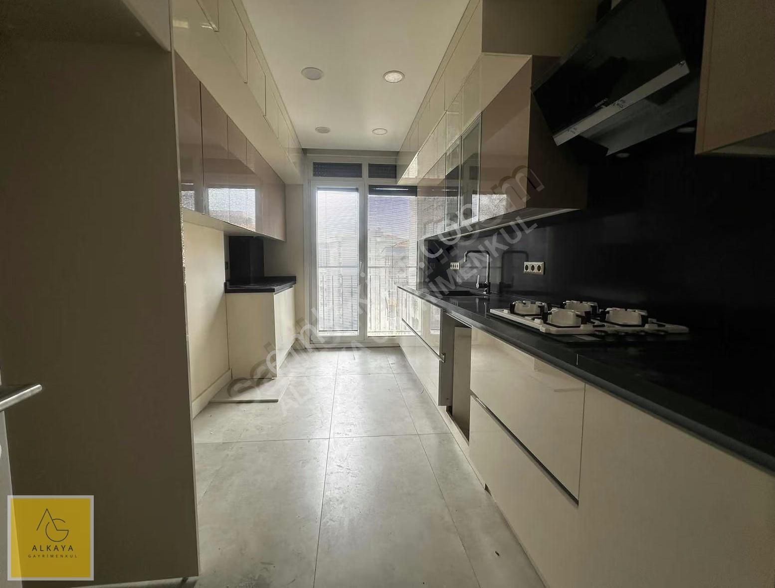 Alkaya'dan Fenerbahçe'de Deniz Manzaralı 3+1 Sıfır 105m² Daire - Görsel 23