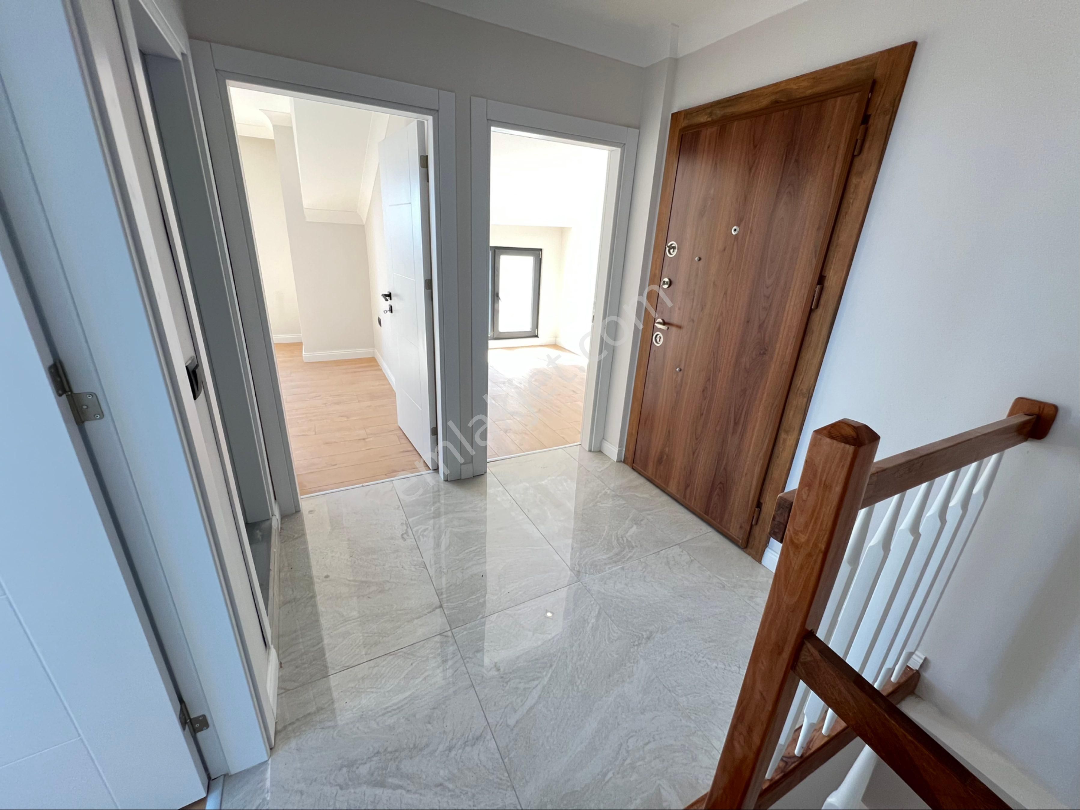 Vizyon Emlak'tan Bağlarbaşı Mahallesinde Full Deniz Manzaralı Sıfır Lüx 4+1 Dublex - Görsel 19