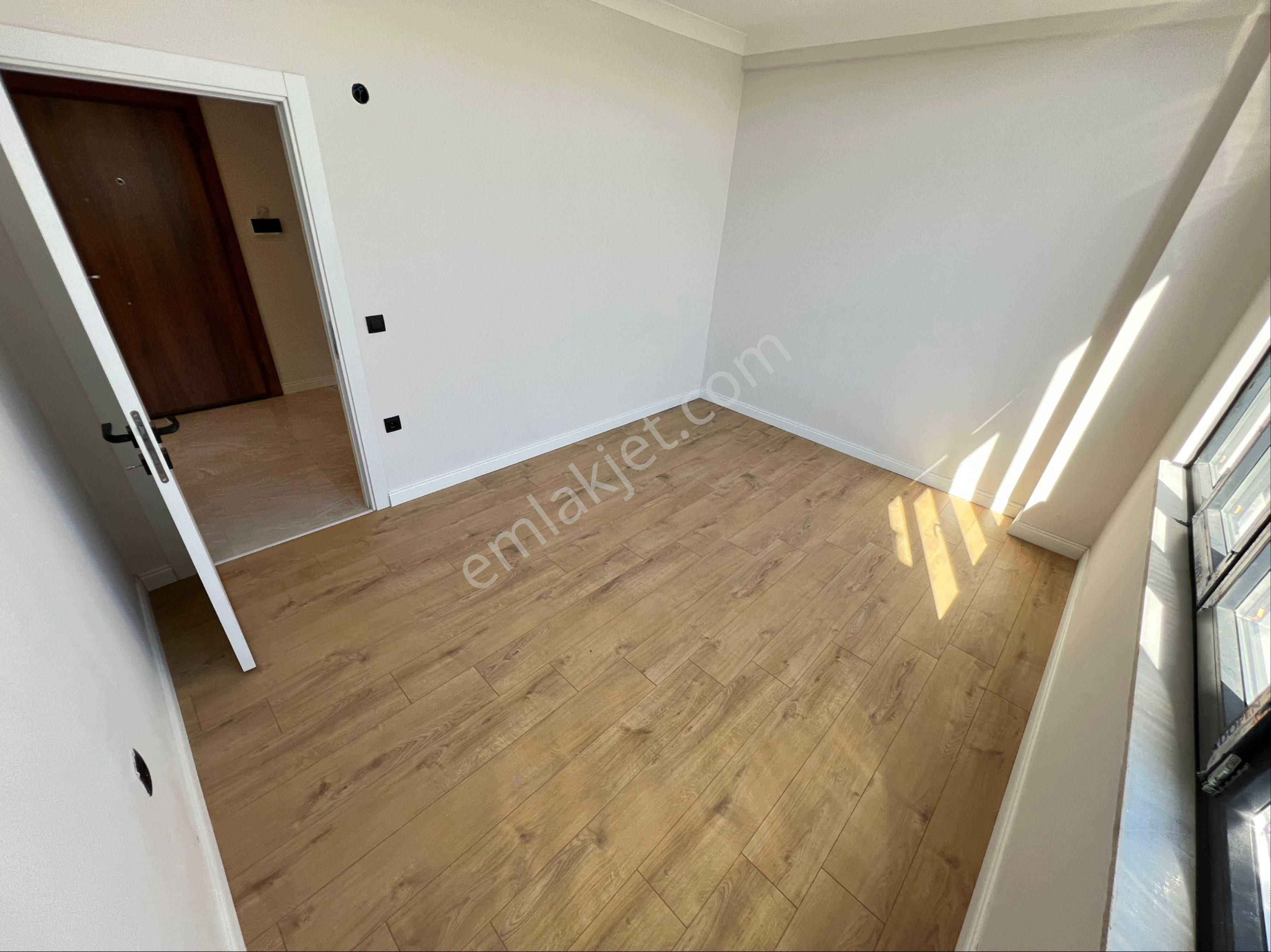 Vizyon Emlak'tan Bağlarbaşı Mahallesinde Full Deniz Manzaralı Sıfır Lüx 4+1 Dublex - Görsel 11