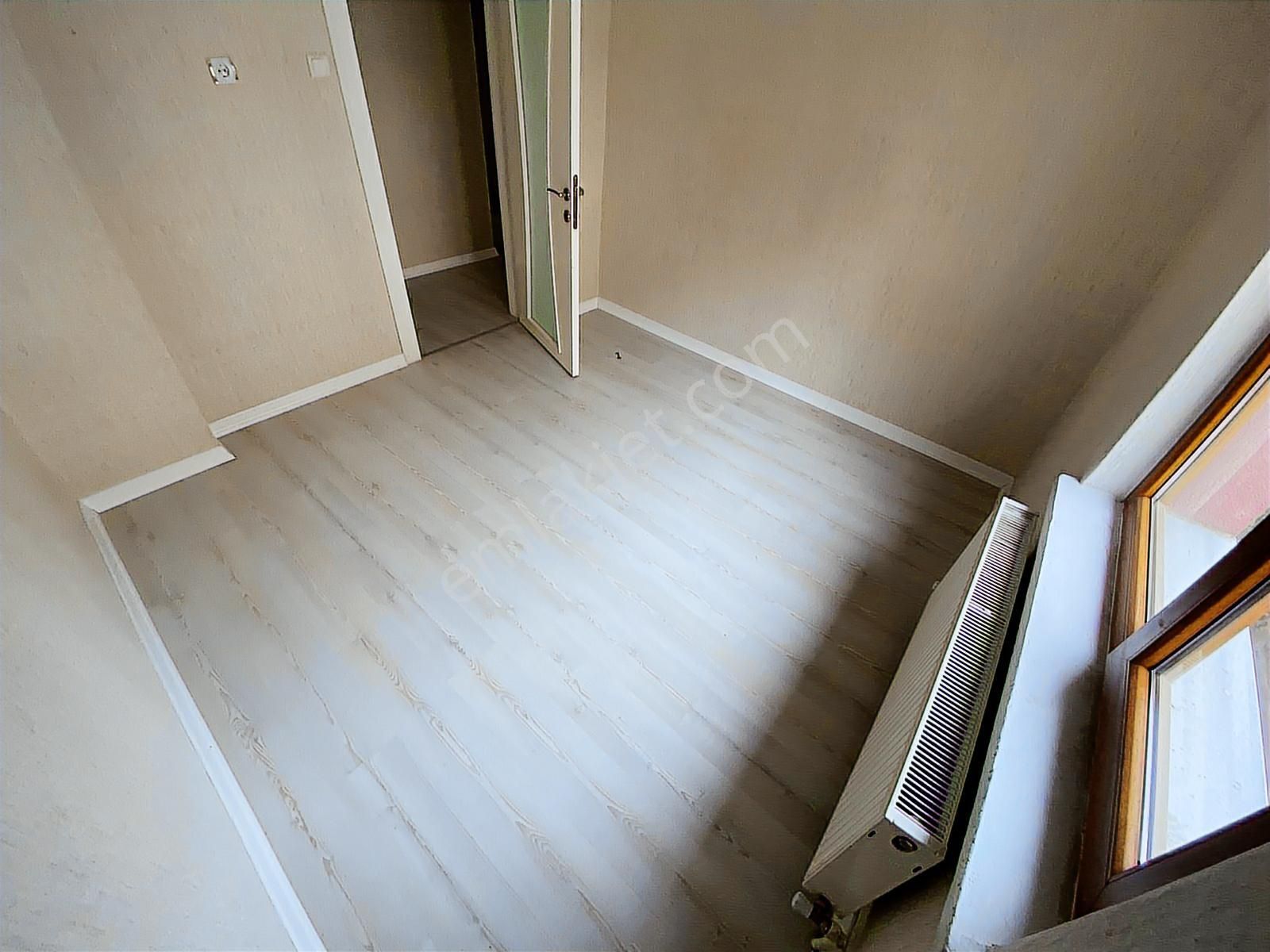 Tandoğan Cad Üzerinde 3+1 Kat Konumunda Altında Daire Var - Görsel 19