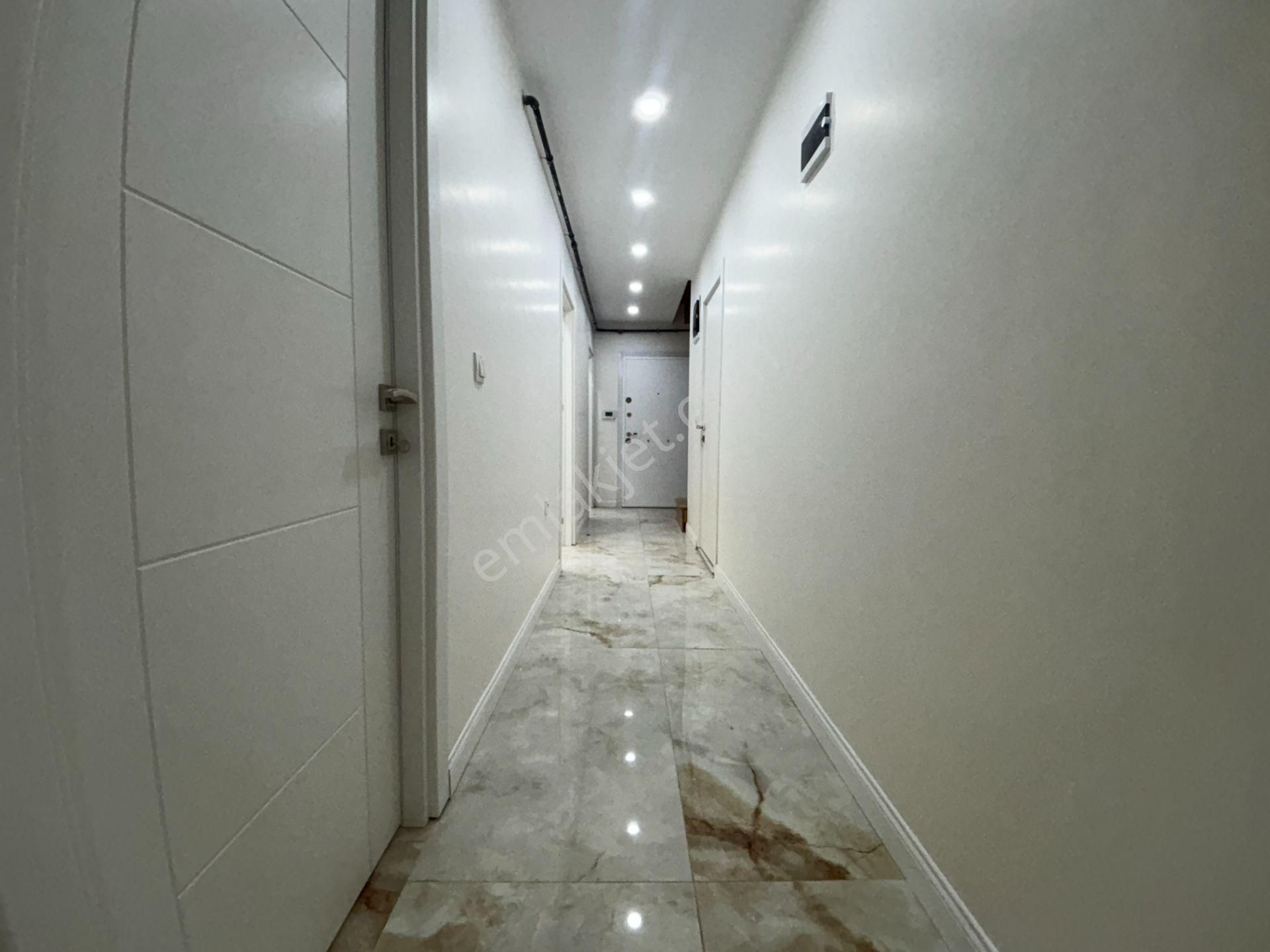 Next House'dan Bahçelievler Sıfır Dubleks 4+2 Daire - Görsel 18