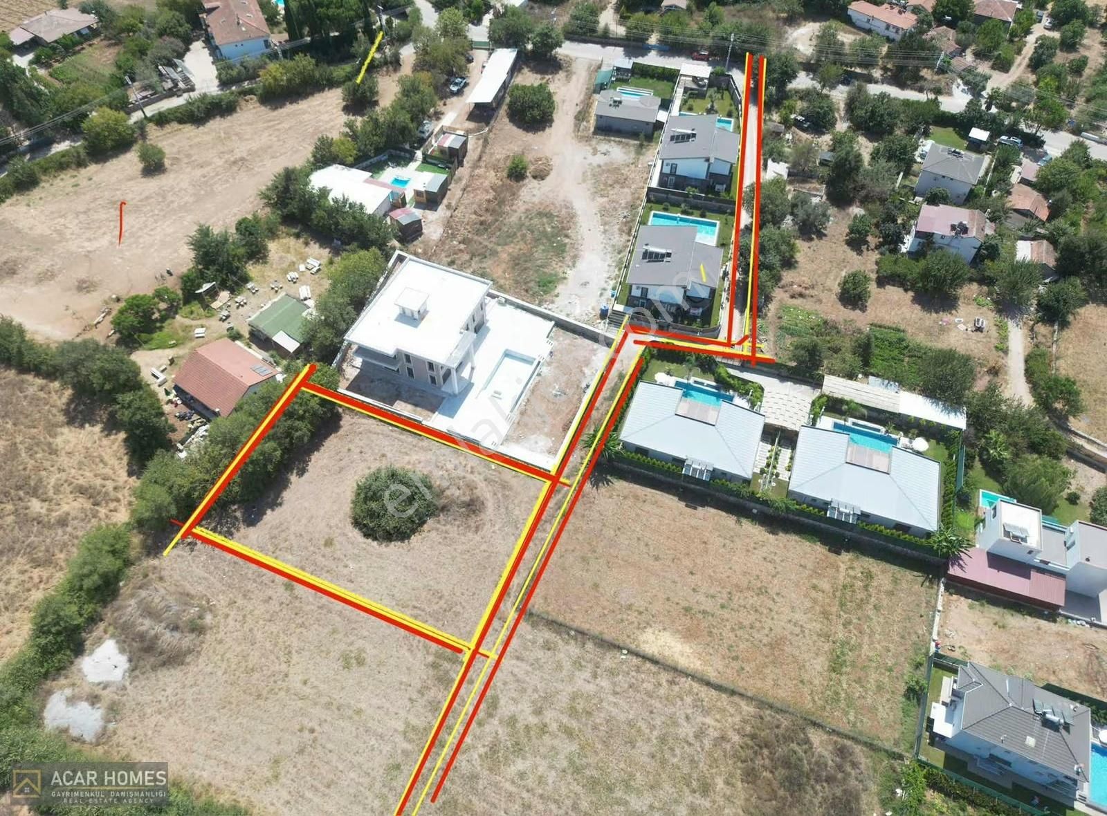 Kaya Köyde 1385 M2 Parselli Rızai Taksimli Villalık Parsel
