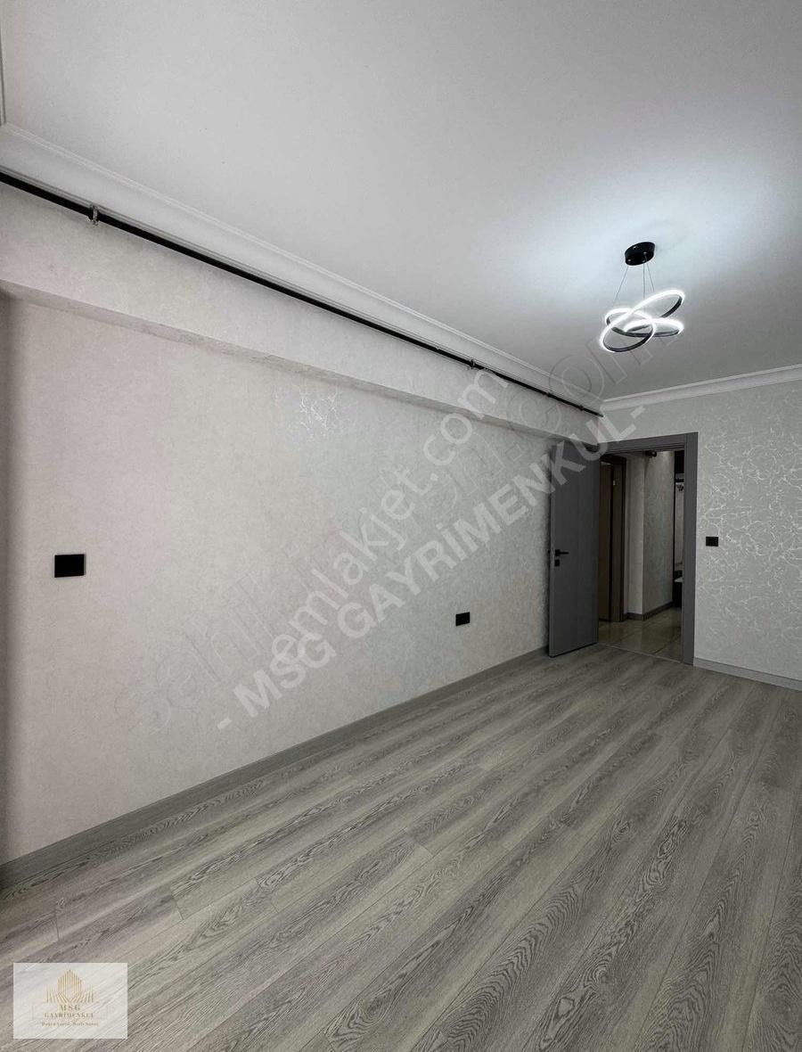 Msg'den Genç Binada Yüksek Giriş 3+1 Lüx Tadilatlı Bahçeli Daire - Görsel 6
