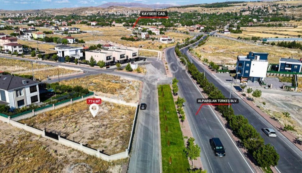 Gesi Bulvar Cepheli 774m² Köşe Villa Parseli-emsalsiz-mükemmel Konum - Görsel 10