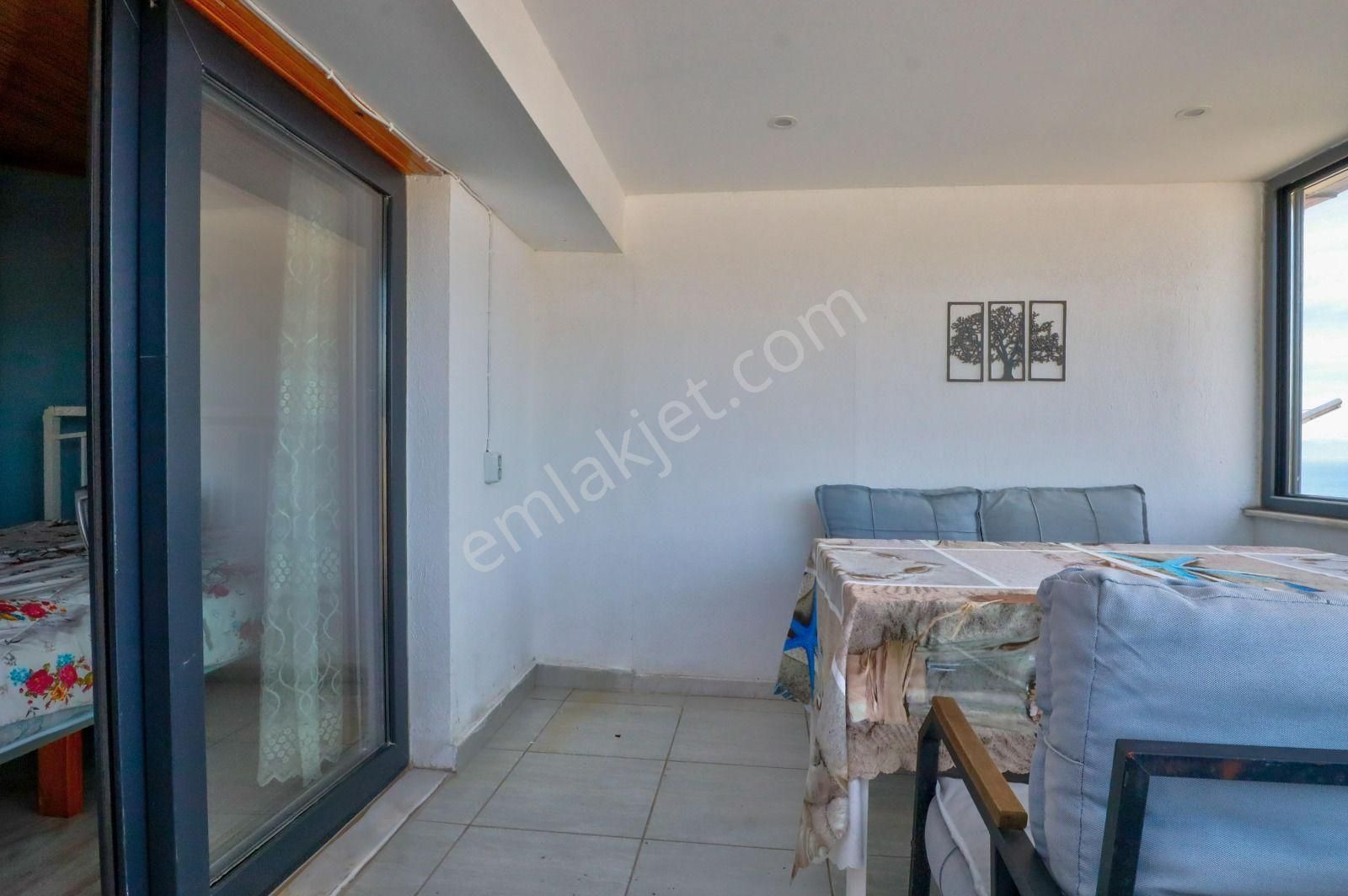 Dikili'de Satılık Full Deniz Manzaralı,ısıtmalı Dublex Daire. - Görsel 32