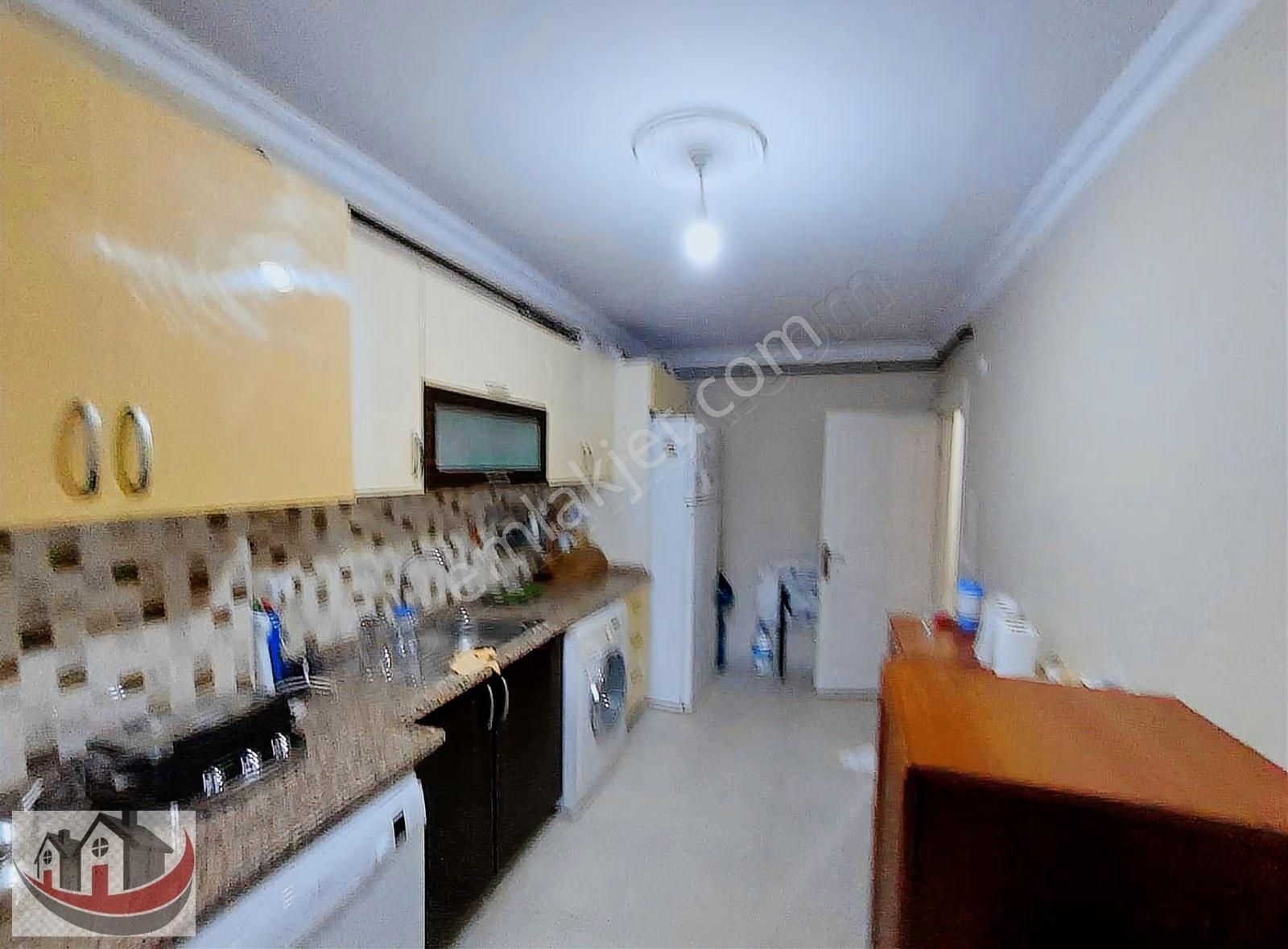 Güneyden Devasa Geniş 90m2 2+1.asansörlü Balkonlu Ayrı Mutfaklı - Görsel 9