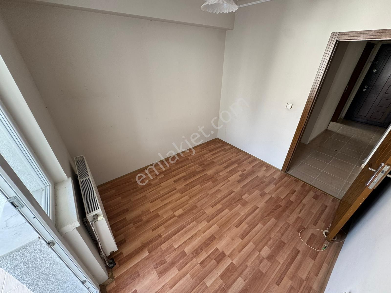 Selçuklu Mh 3+1 1. Katta Merkerzi Konumda Çift Balkonlu Daire - Görsel 21