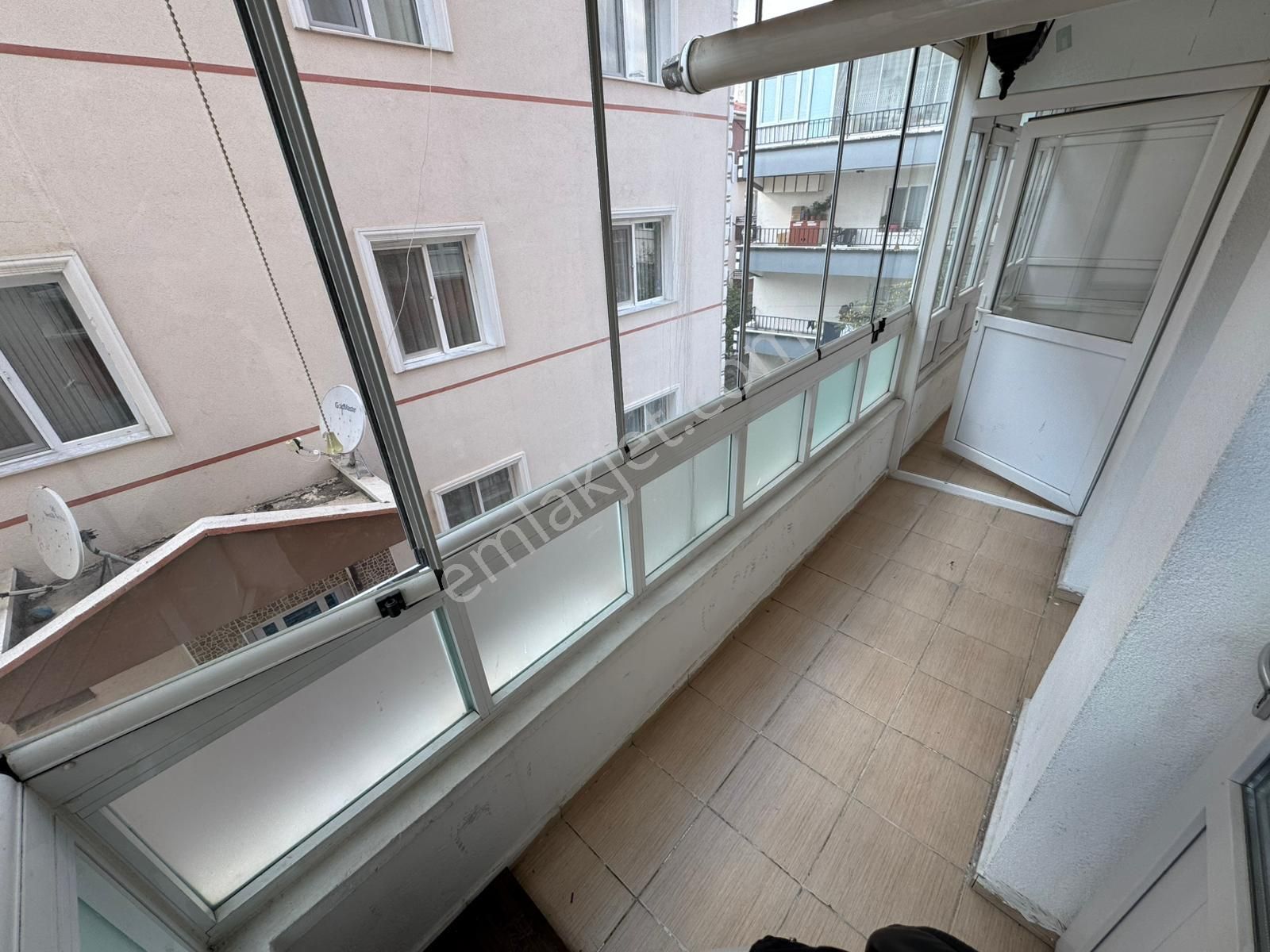 Selçuklu Mh 3+1 1. Katta Merkerzi Konumda Çift Balkonlu Daire - Görsel 10