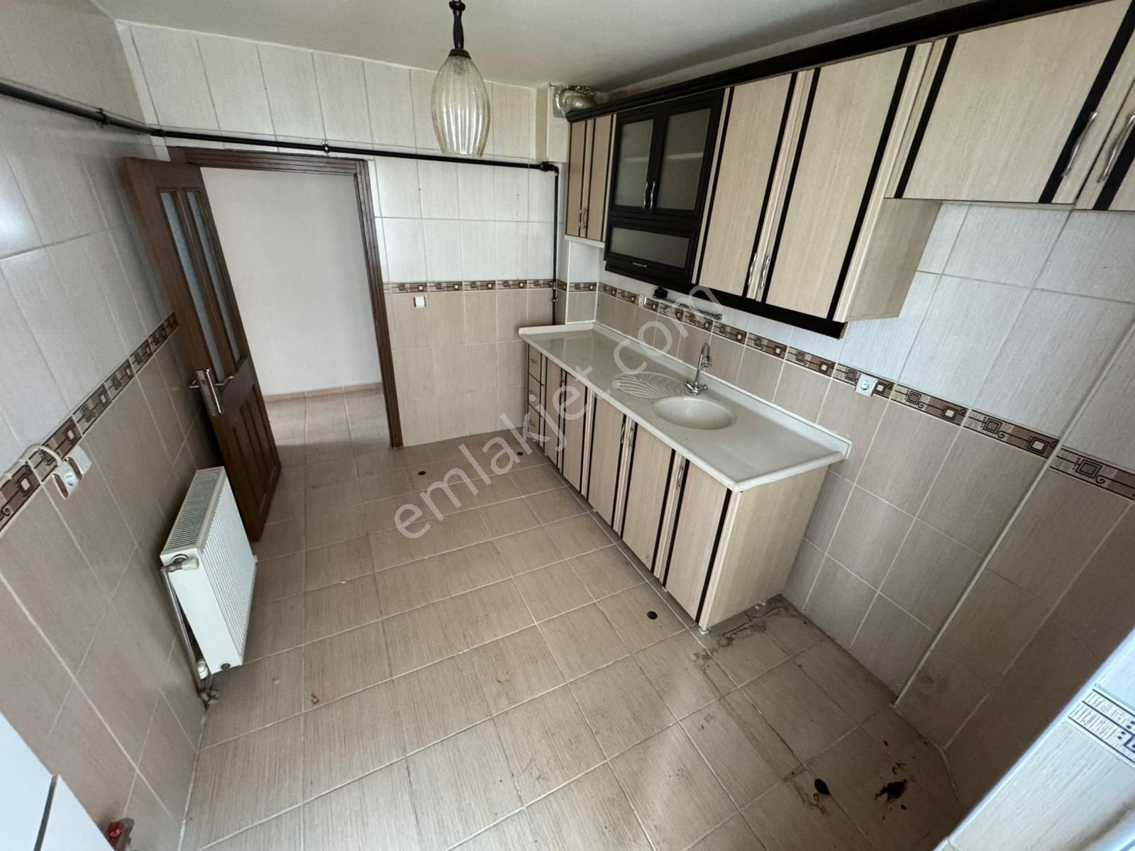 Selçuklu Mh 3+1 1. Katta Merkerzi Konumda Çift Balkonlu Daire - Görsel 7