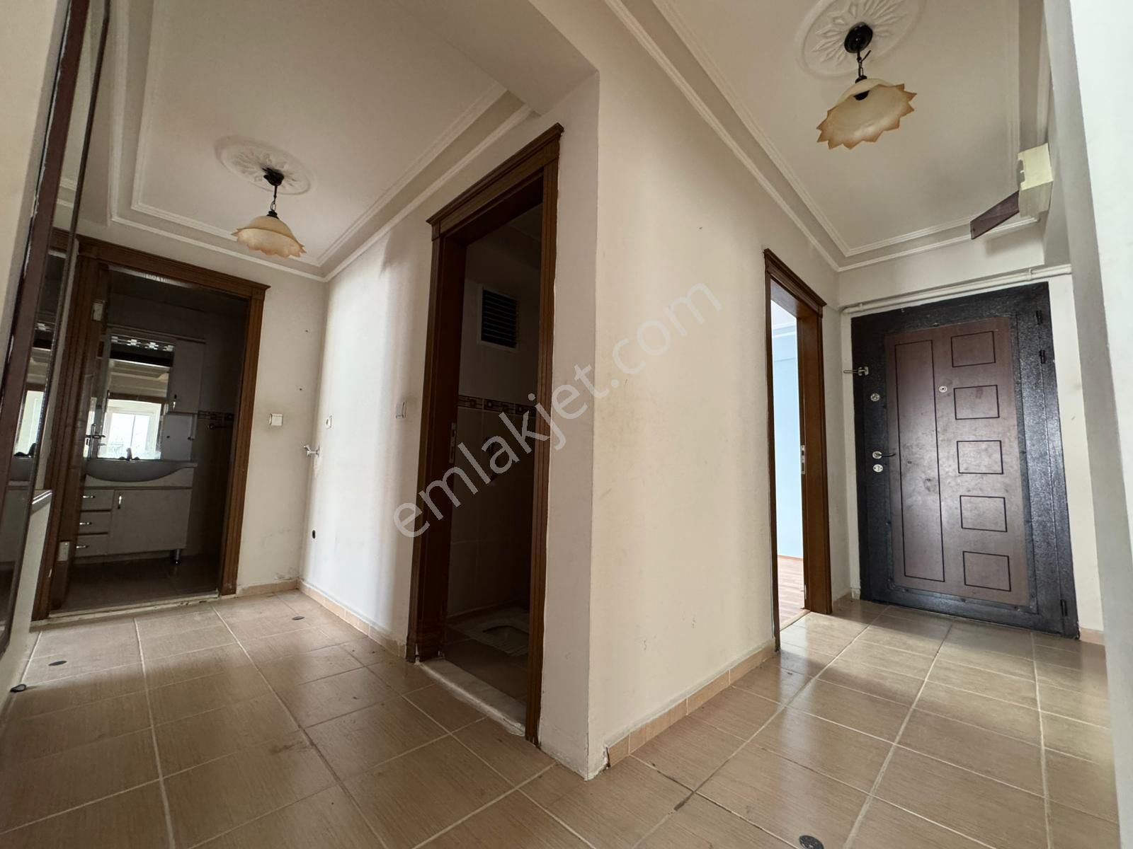 Selçuklu Mh 3+1 1. Katta Merkerzi Konumda Çift Balkonlu Daire - Görsel 29