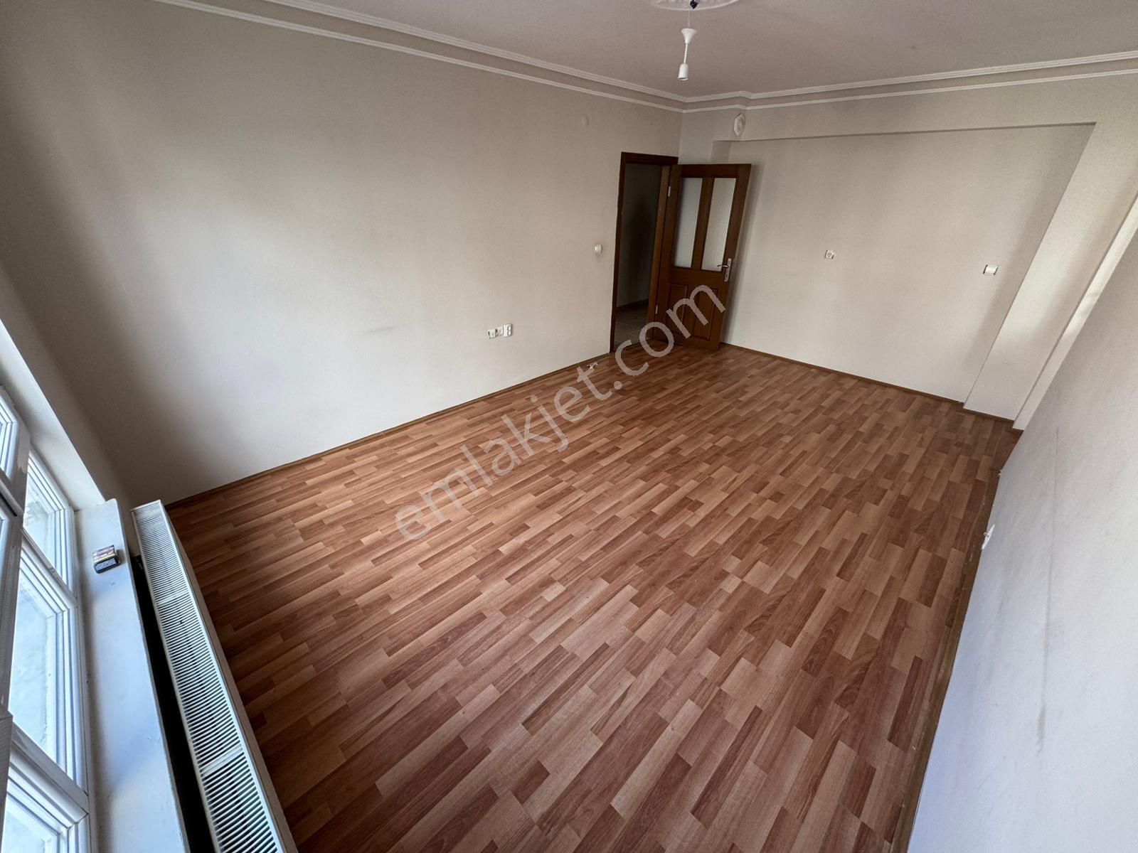 Selçuklu Mh 3+1 1. Katta Merkerzi Konumda Çift Balkonlu Daire - Görsel 17