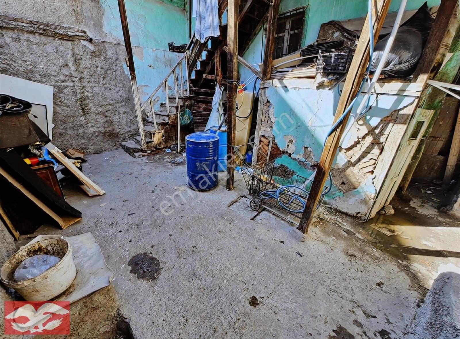 Altındağ Kale Mah.de 92 M Arsa Üzerinde Satılık 2 Kat Ahşap Ev - Görsel 9