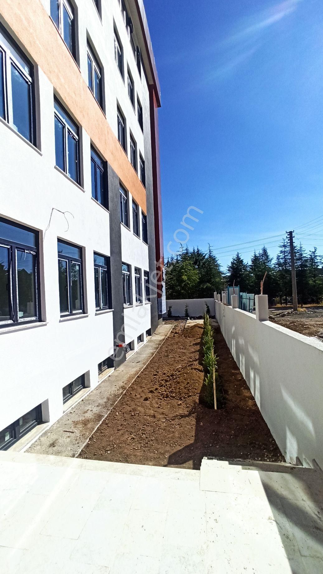 Polat Live'dan İncek Kızılcaşar'da 5 Katlı Okul Binası - Görsel 4