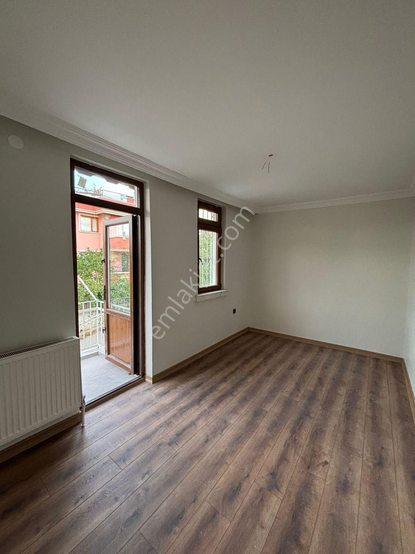 Polat Livedan Uğur Mumcuda Yenilenmiş Full Yapılı Müstakil Daire - Görsel 13