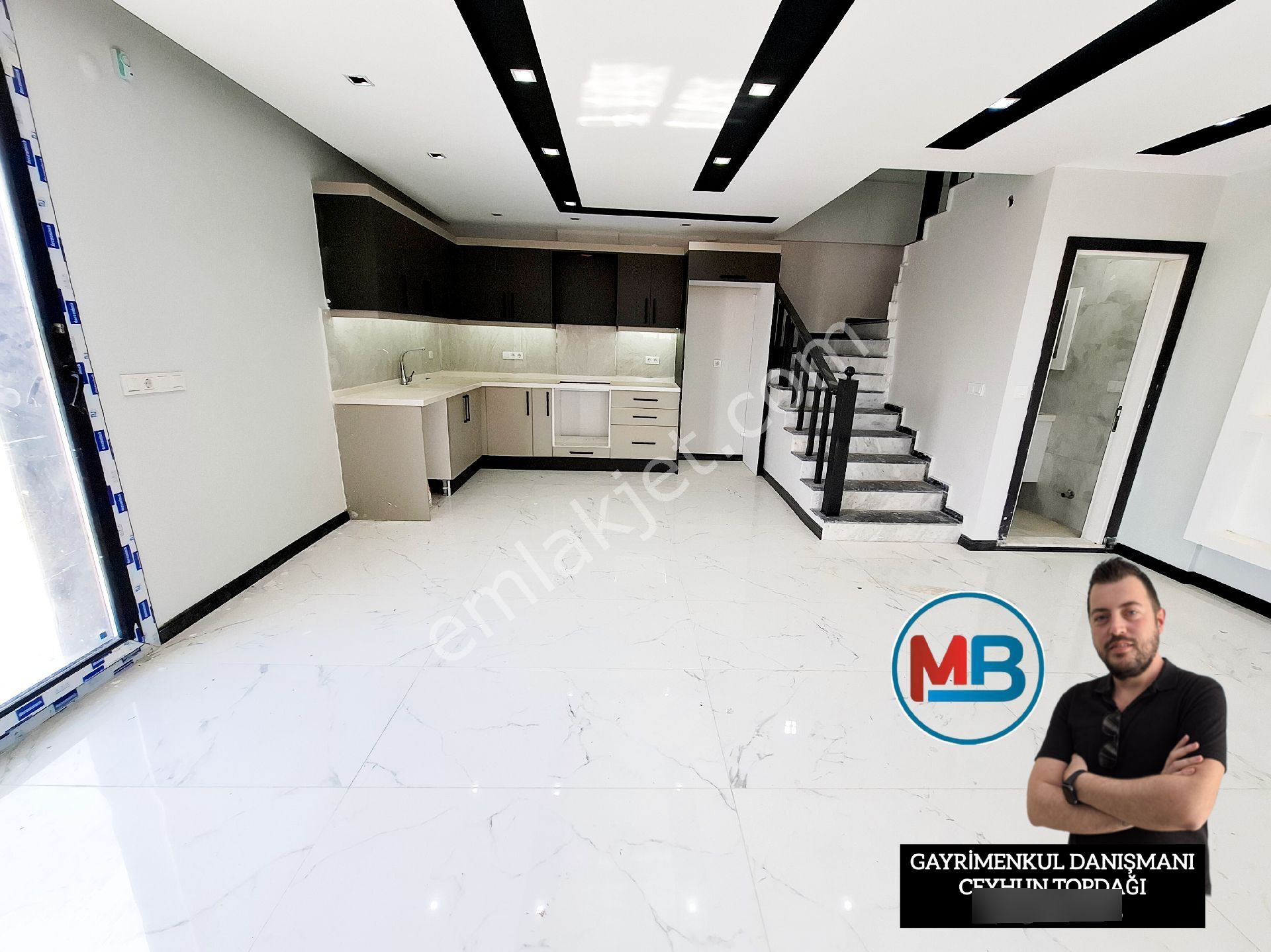 Didimde Satılık 3+1 Villa Havuzlu Bahçeli Müstakil - Görsel 9