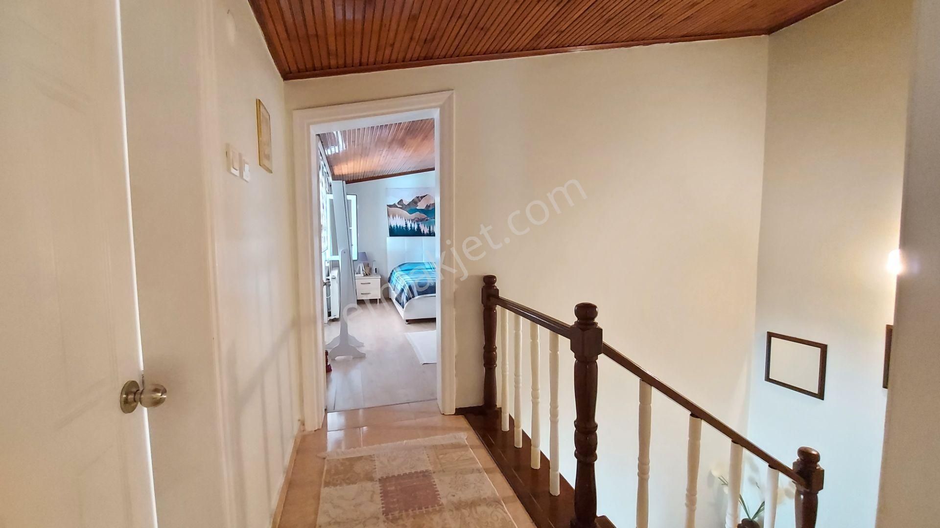 Derince Dumlupınar Satılık 3+1 Müstakil Ev Ve Arsası - Görsel 25