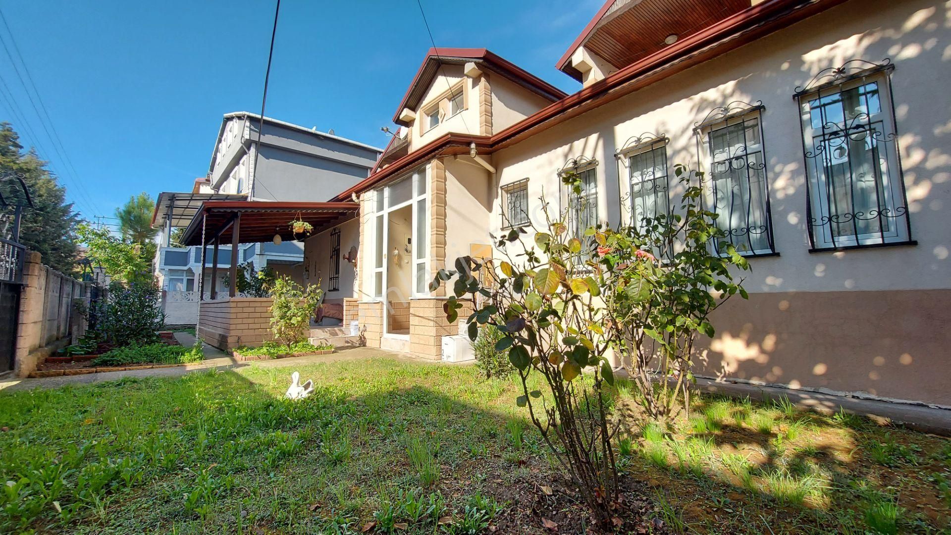 Derince Dumlupınar Satılık 3+1 Müstakil Ev Ve Arsası - Görsel 2