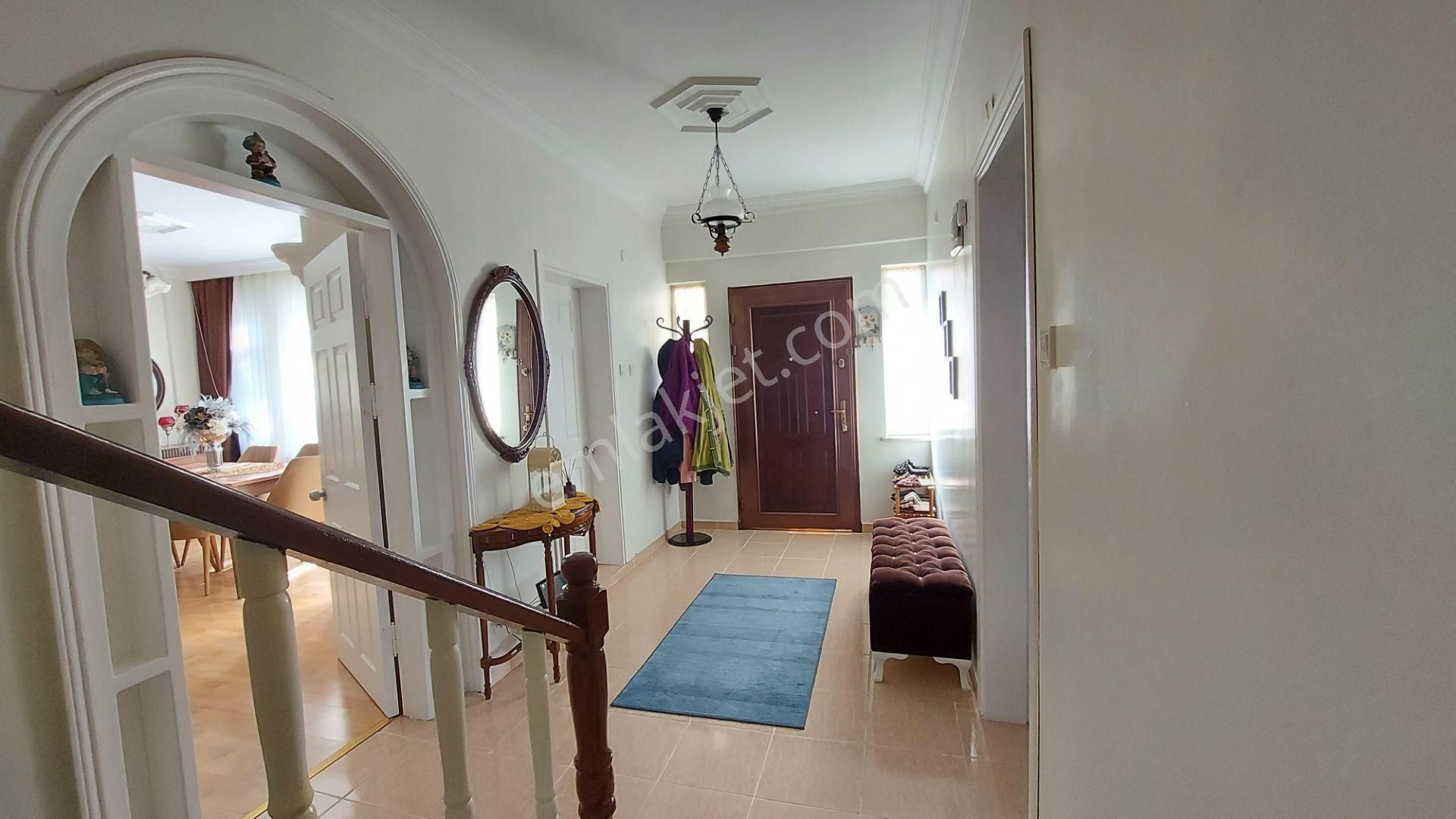 Derince Dumlupınar Satılık 3+1 Müstakil Ev Ve Arsası - Görsel 26