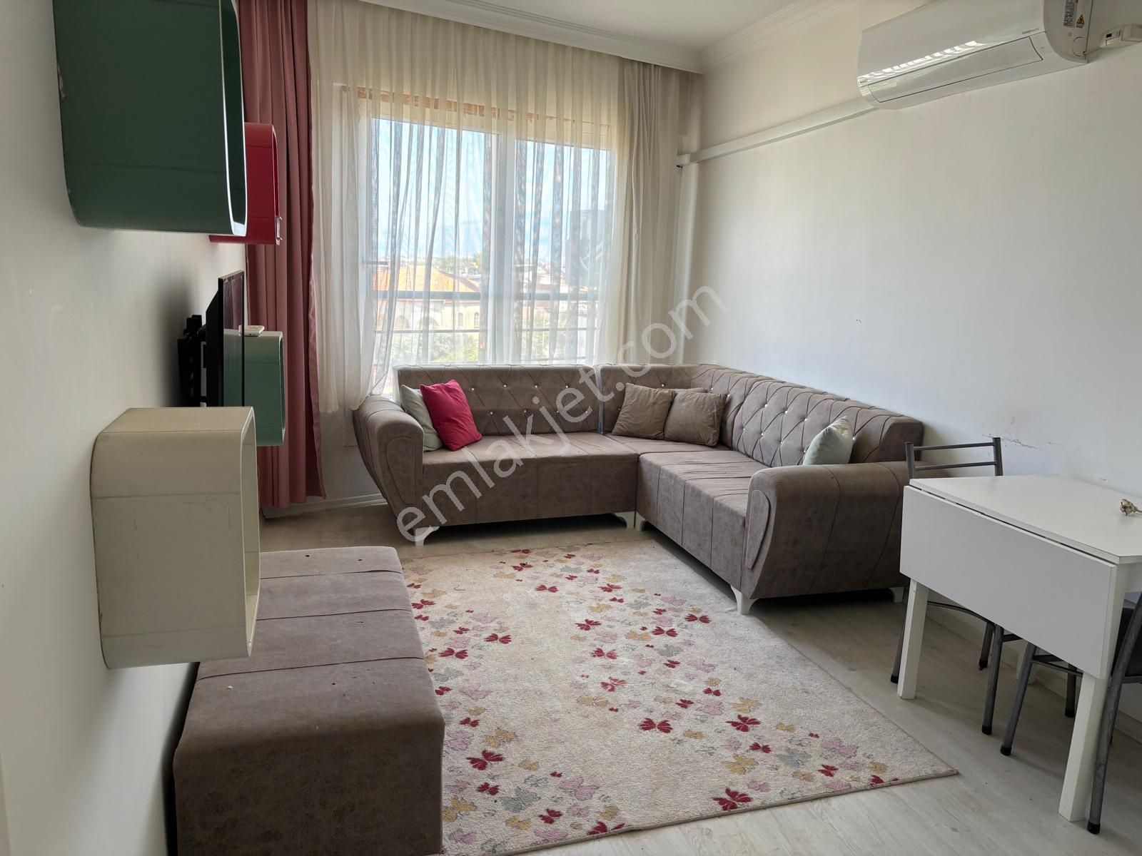 Hürriyet Cad. Üzeri, Bim Market Üzeri Kısmet Pide Mevkii,eşyalı Satılık 2+1 Daire - Görsel 3