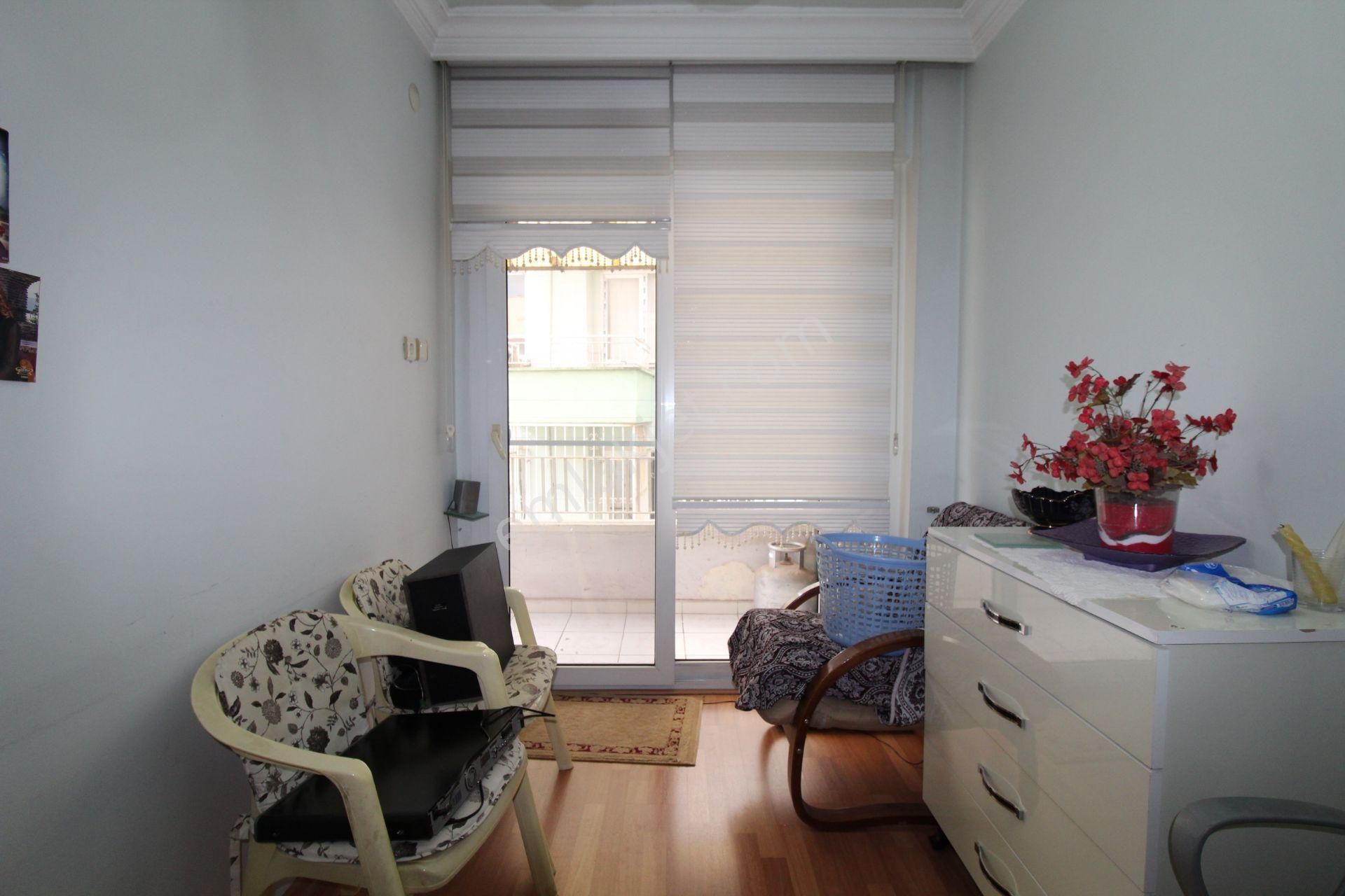 Aslan'dan Muğdat Cami Civarı Full Eşyalı Kiralık 3+1 - Görsel 8