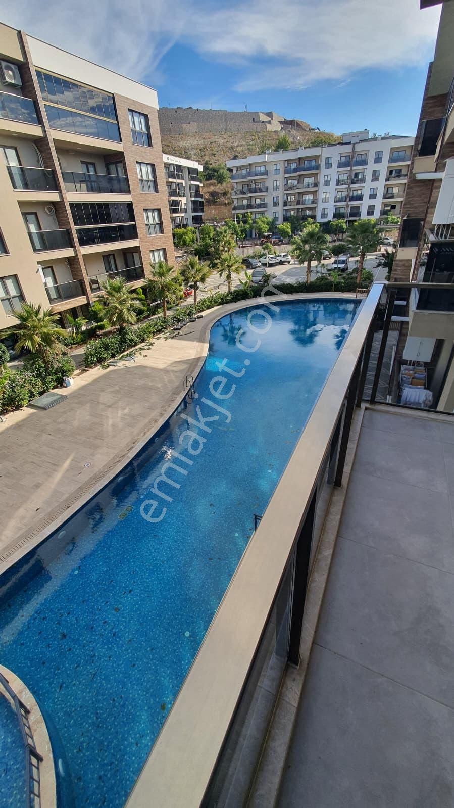 Değirmenderede Eşyalı 2+1 Havuzlu Site, Yerden Isıtmalı, Lüks - Görsel 14