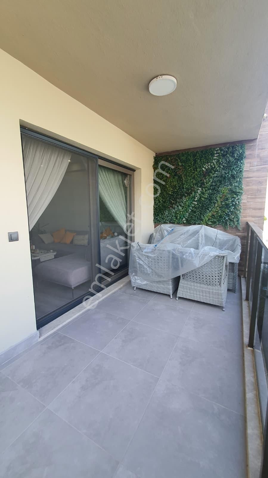 Değirmenderede Eşyalı 2+1 Havuzlu Site, Yerden Isıtmalı, Lüks - Görsel 16