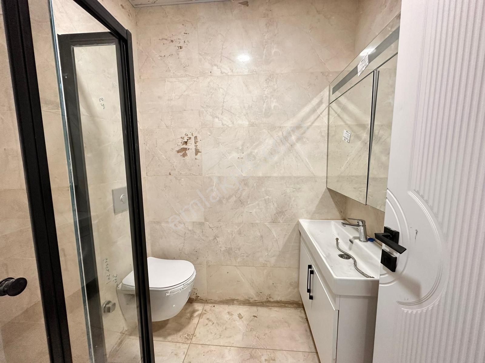Büyükçekmece Celaliyede Satılık Sıfır Bahçe Kullanımlı Daire - Görsel 13