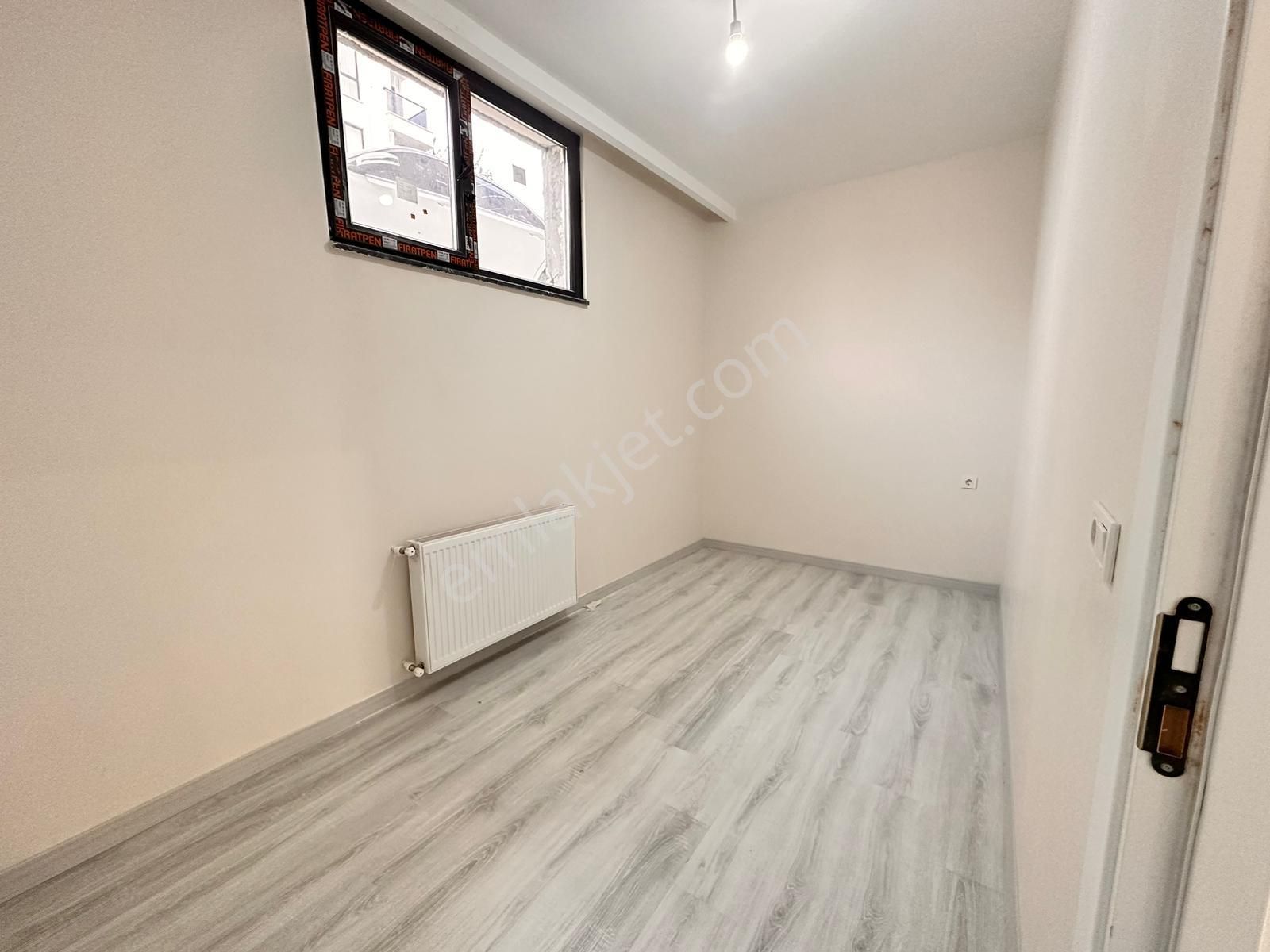 Büyükçekmece Celaliyede Satılık Sıfır Bahçe Kullanımlı Daire - Görsel 5