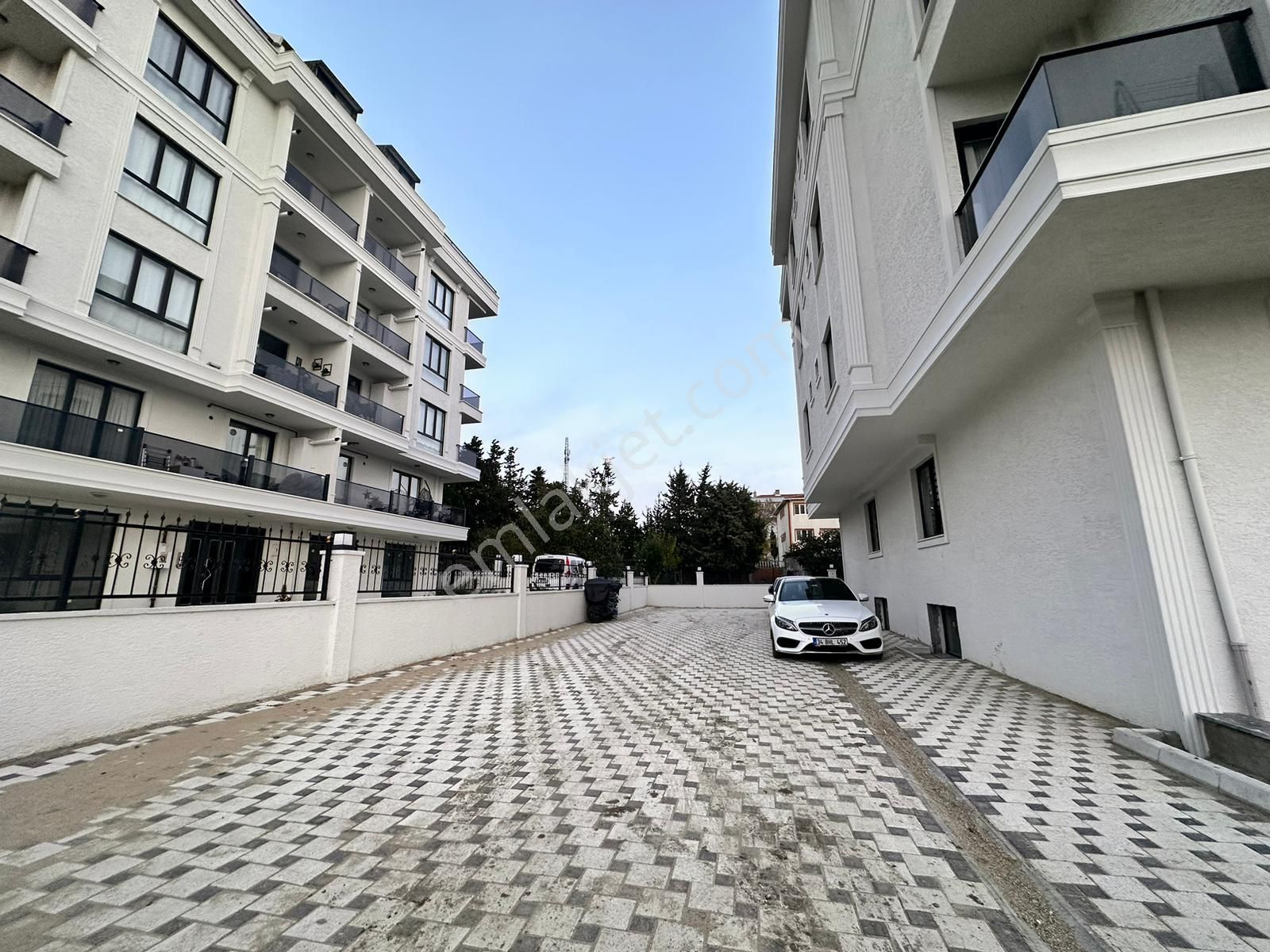 Büyükçekmece Celaliyede Satılık Sıfır Bahçe Kullanımlı Daire - Görsel 27