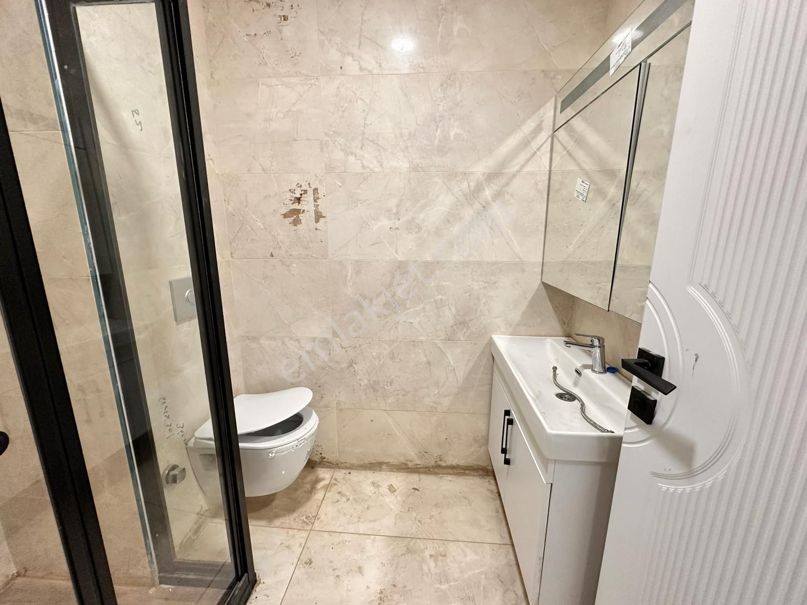 Büyükçekmece Celaliyede Satılık Sıfır Bahçe Kullanımlı Daire - Görsel 15