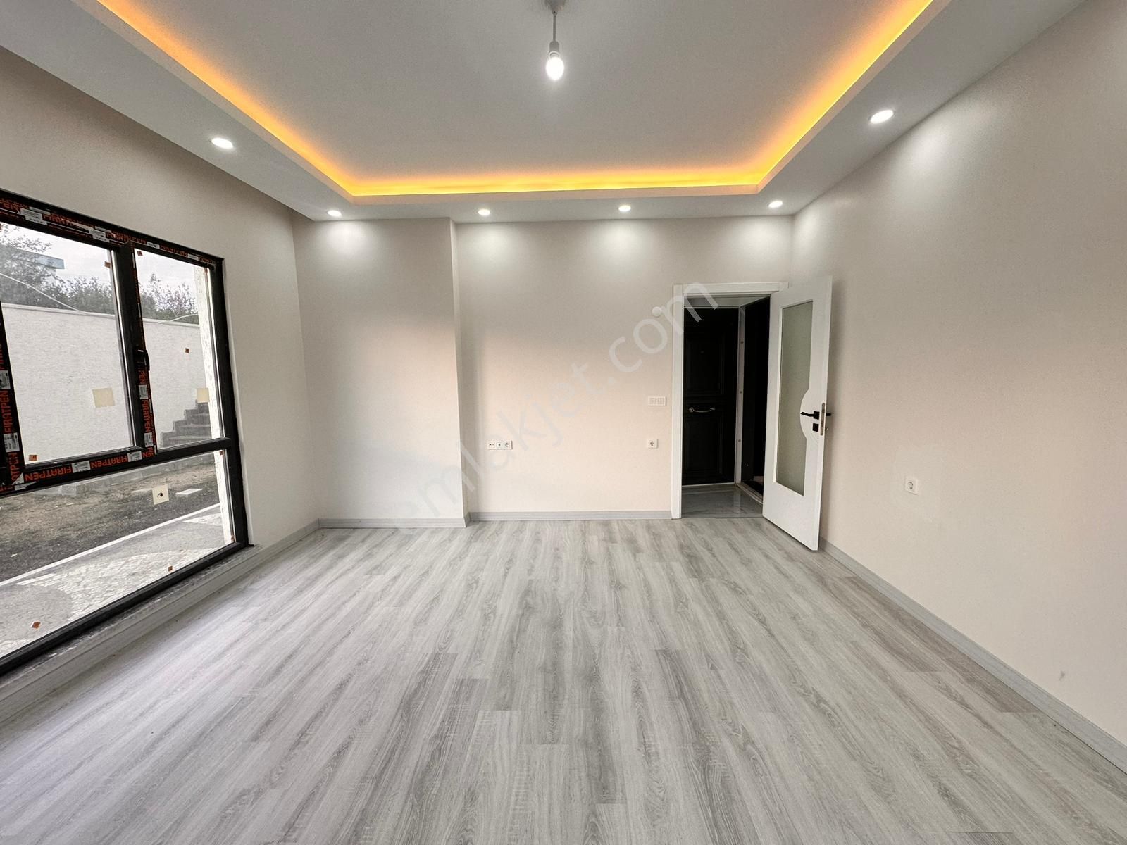 Büyükçekmece Celaliyede Satılık Sıfır Bahçe Kullanımlı Daire - Görsel 22