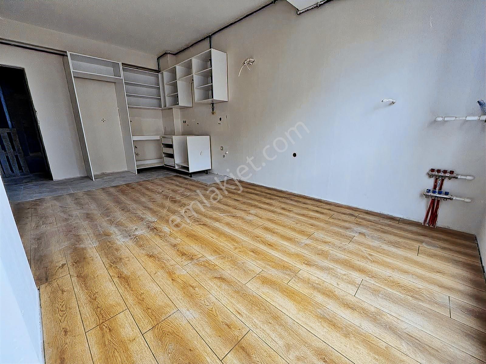 Yatırım'dan Çınar'da Bağdat Cad. 2dk Katta Sıfır Yapıda Ön 1+1 - Görsel 11