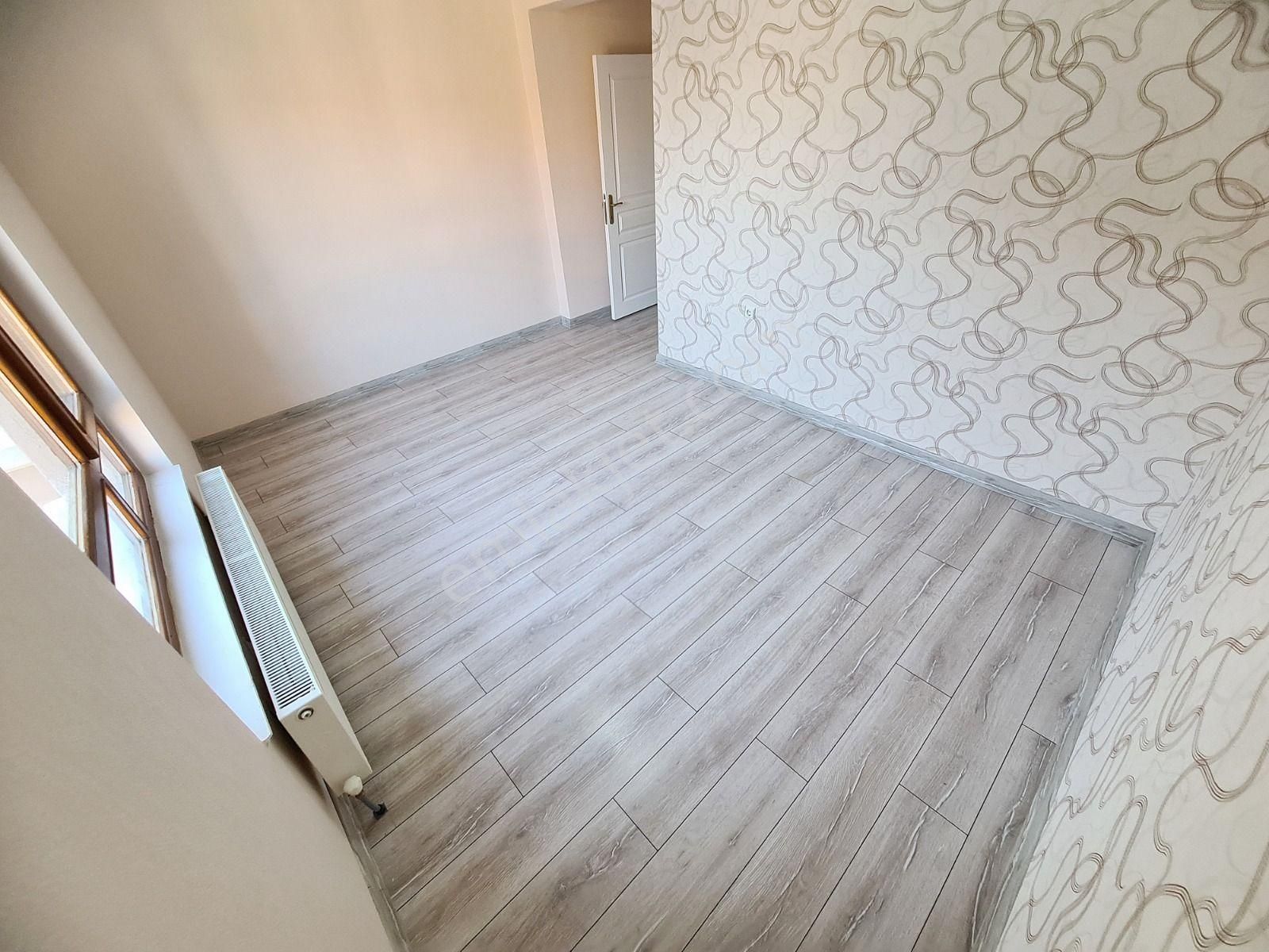 Sancaktepe'de Teras Balkon Sevenlere Full Yapılı 3+1 Daire - Görsel 33