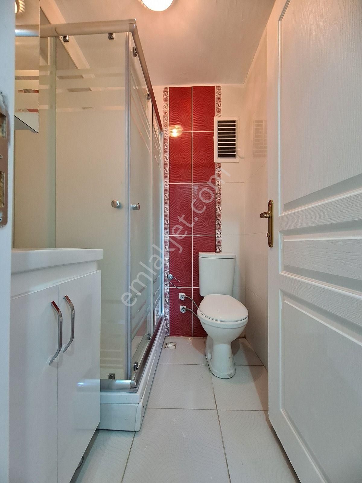 Sancaktepe'de Teras Balkon Sevenlere Full Yapılı 3+1 Daire - Görsel 23