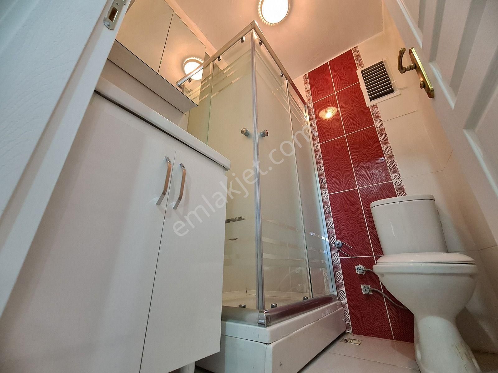 Sancaktepe'de Teras Balkon Sevenlere Full Yapılı 3+1 Daire - Görsel 24