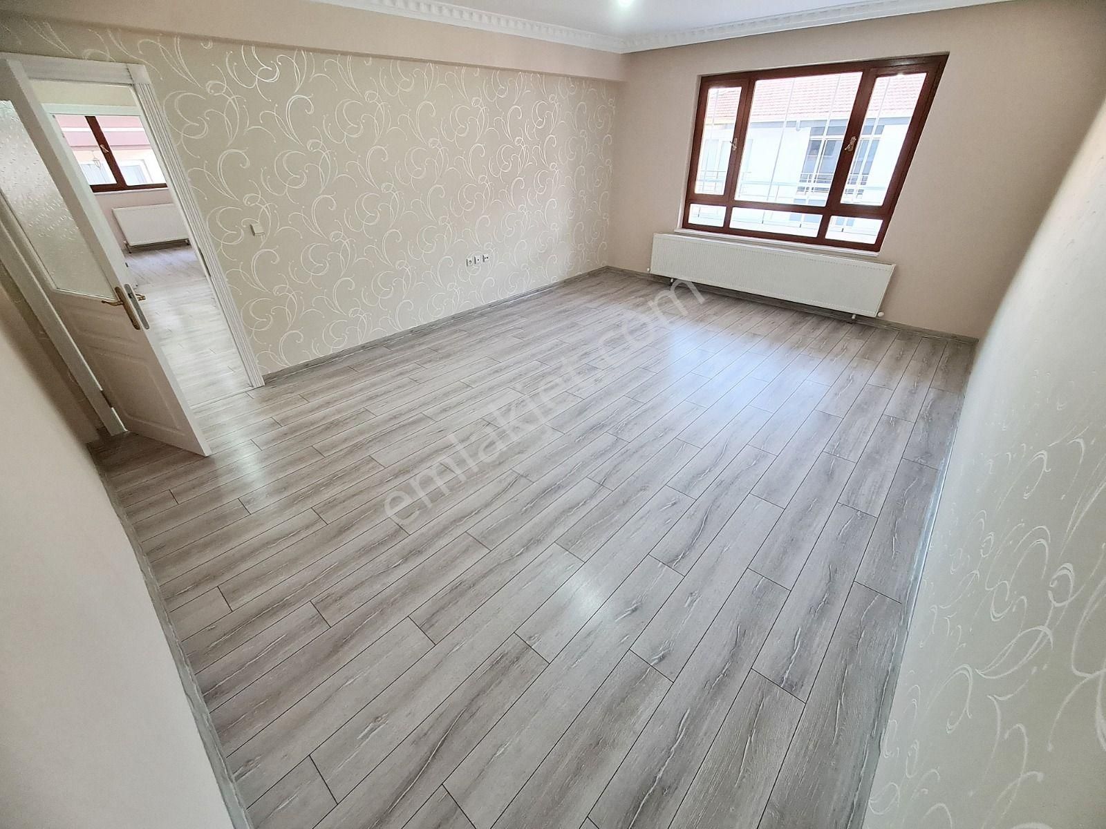 Sancaktepe'de Teras Balkon Sevenlere Full Yapılı 3+1 Daire - Görsel 14