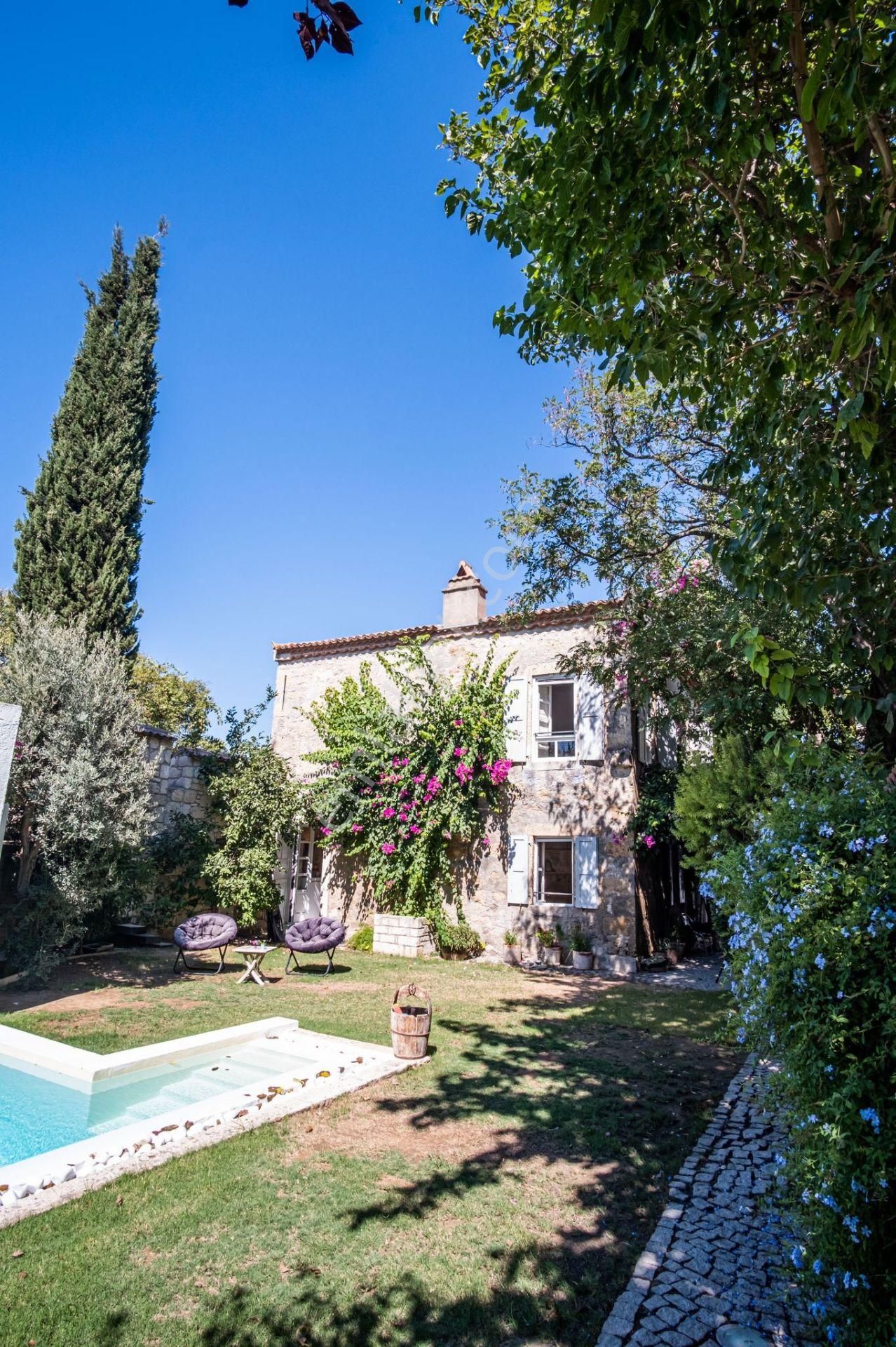 Alaçatı Çamlık Yolda 100 Yıllık Taş Ev 419 M2 Arsa Özel Havuz - Görsel 21